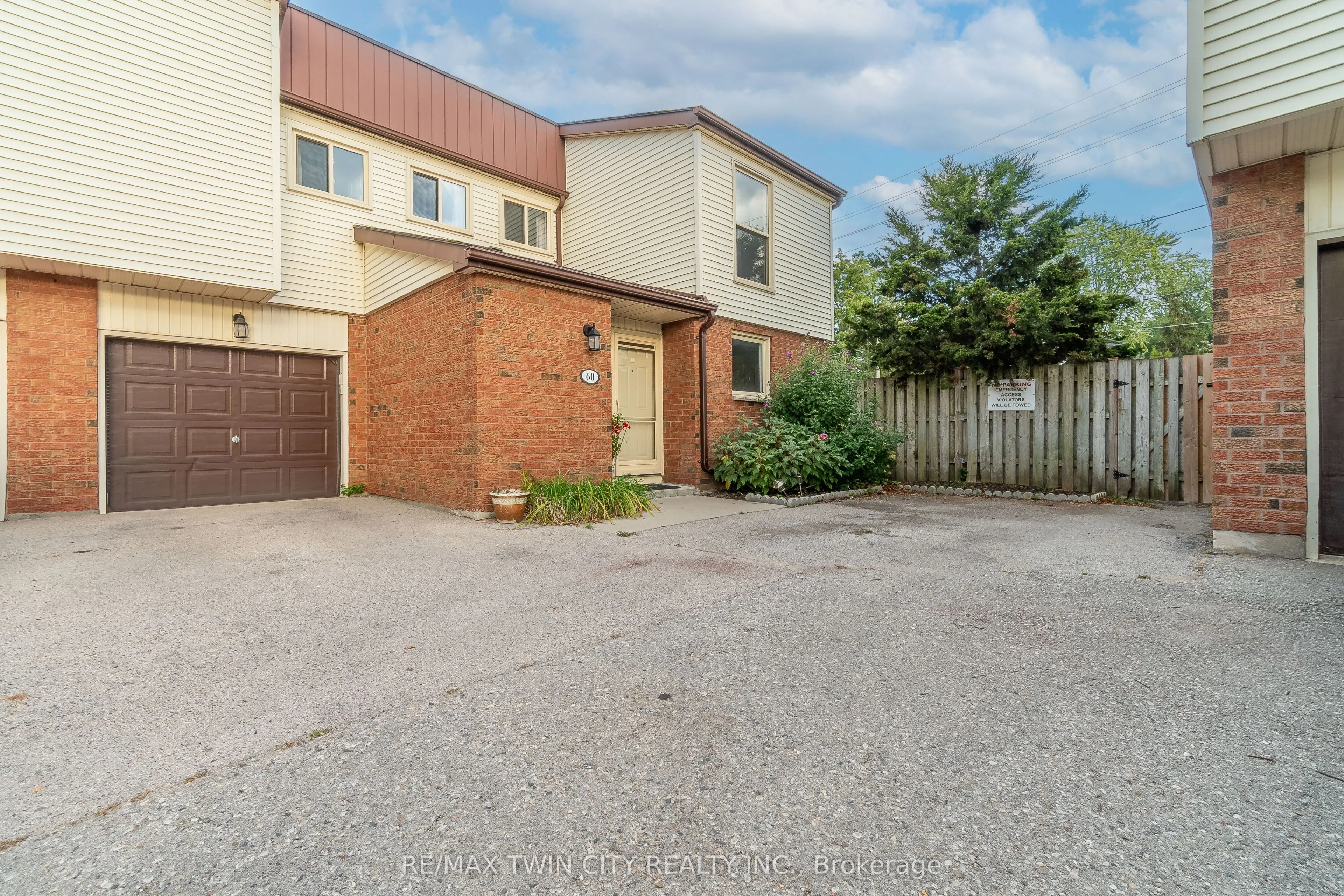 770 FANSHAWE PARK Road E, #60