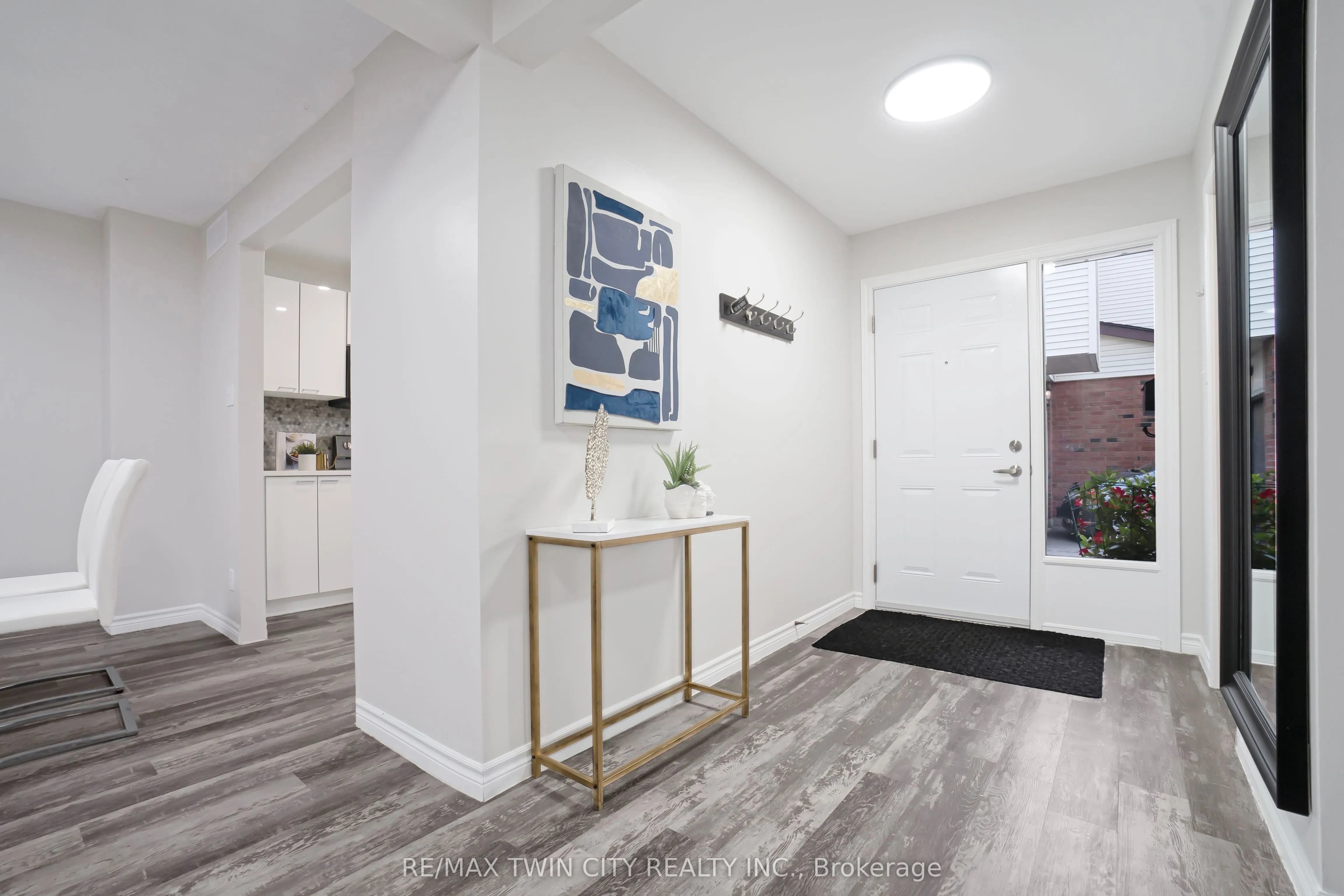 770 FANSHAWE PARK Road E, #60