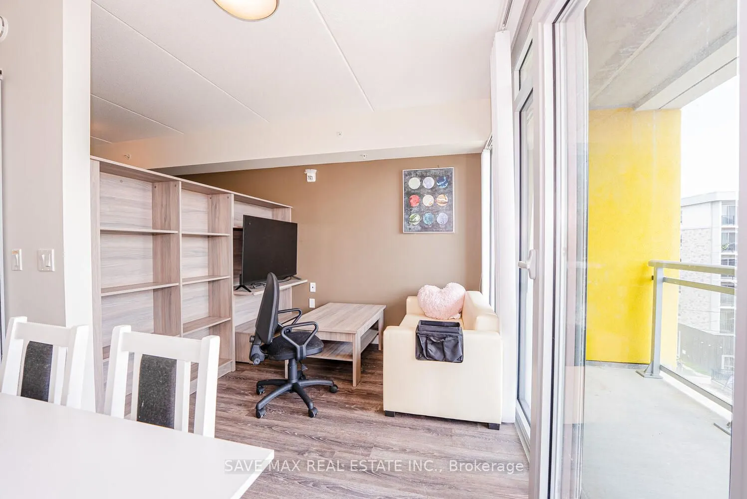 257 Hemlock Street, #405