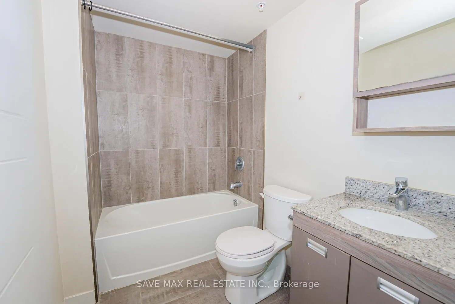 257 Hemlock Street, #405