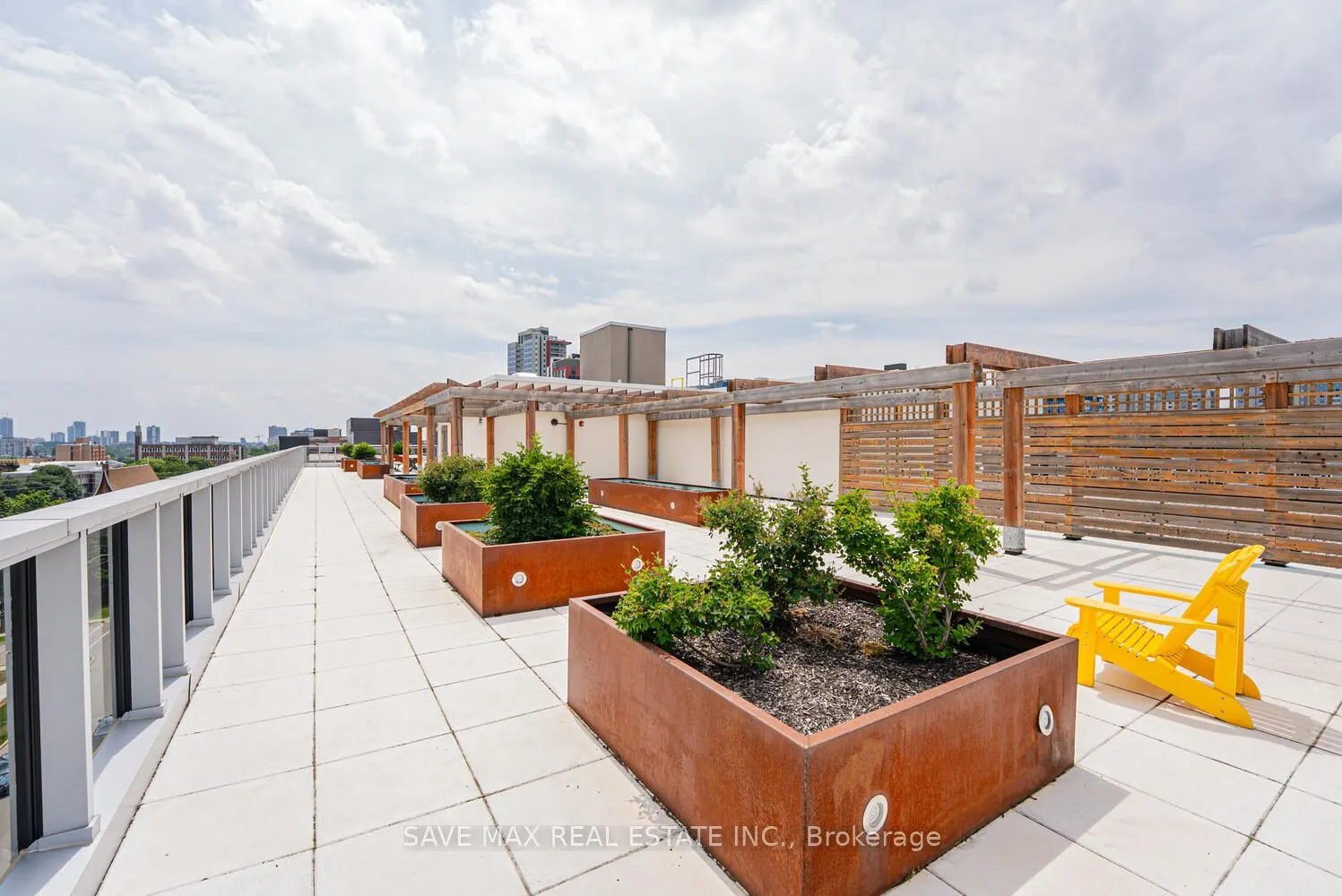257 Hemlock Street, #405
