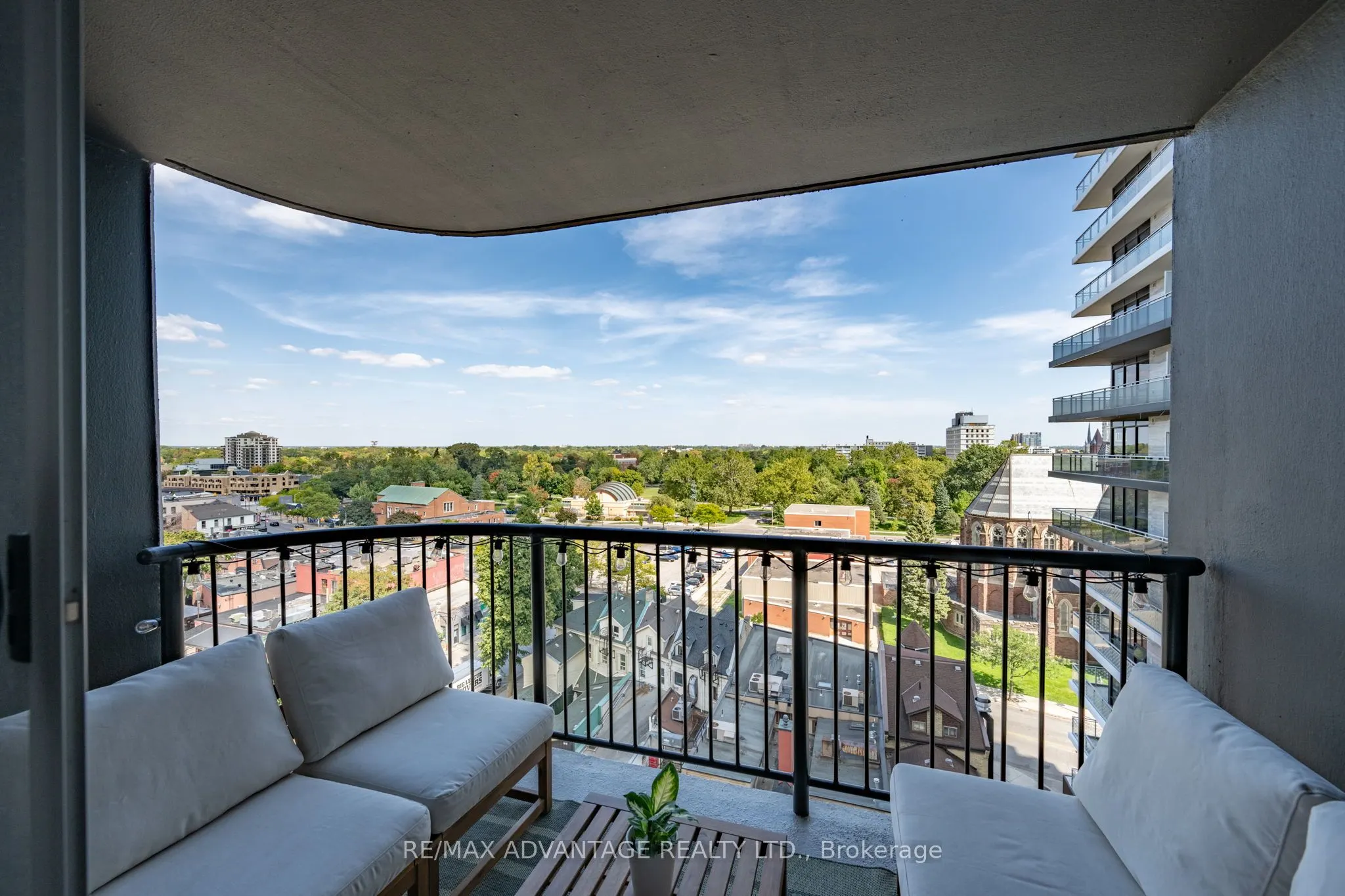 155 Kent Street, #1106