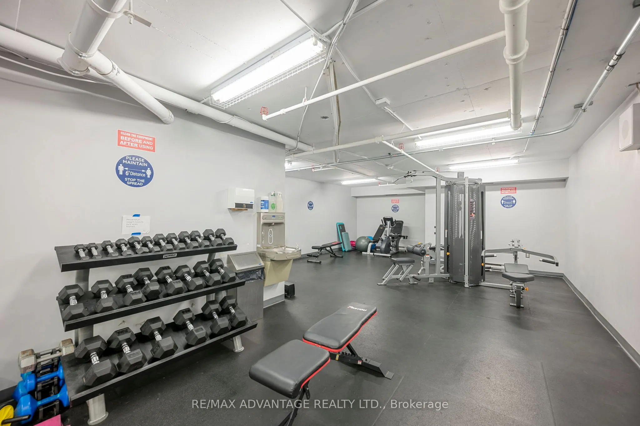 155 Kent Street, #1106