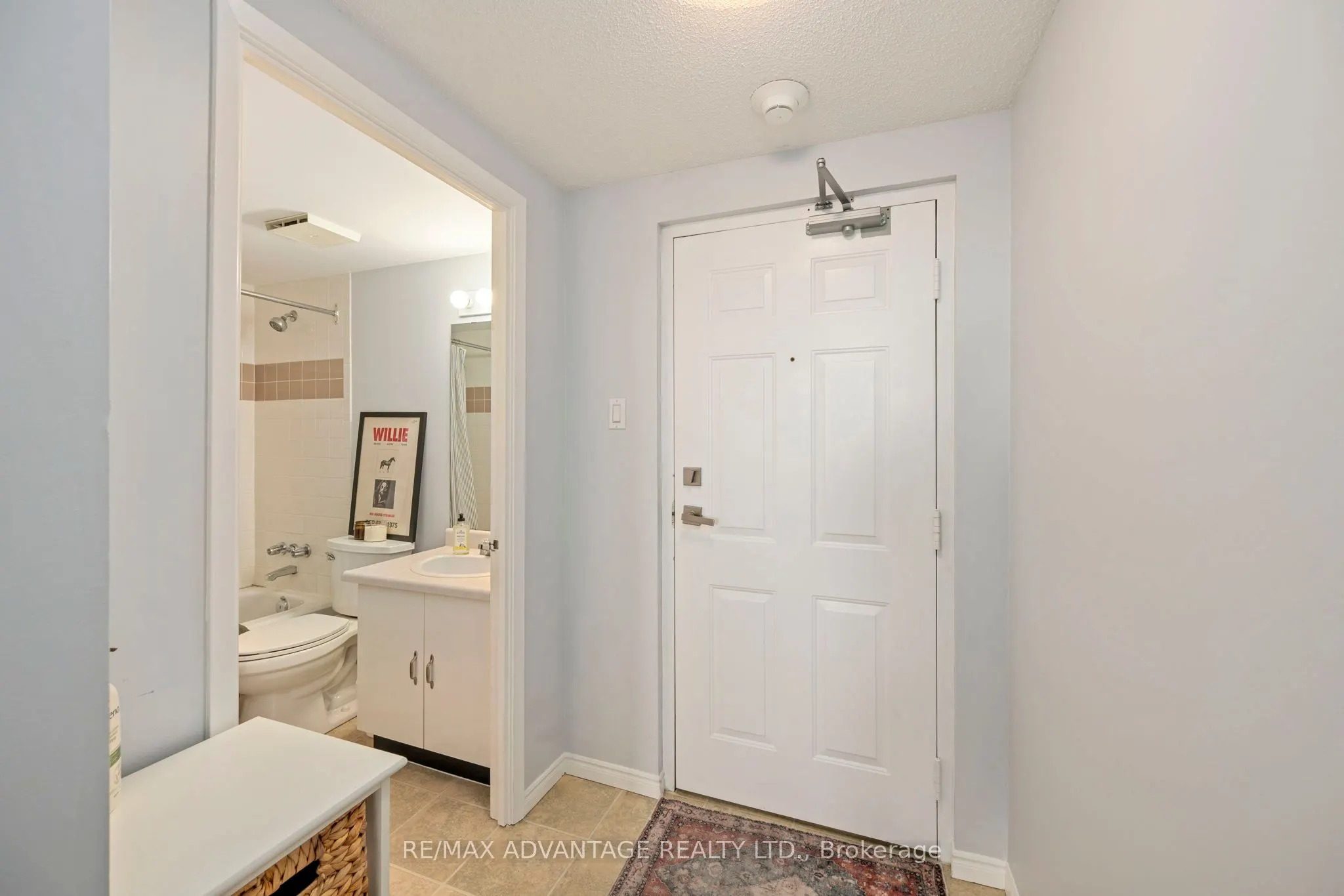 155 Kent Street, #1106