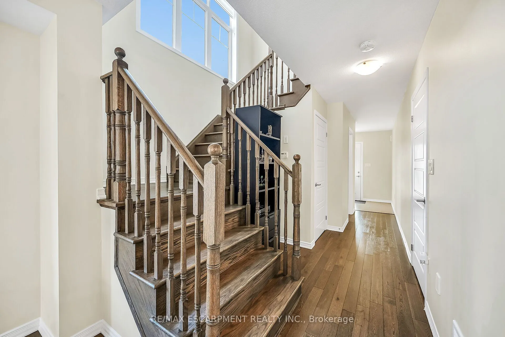 164 MacLachlan Avenue