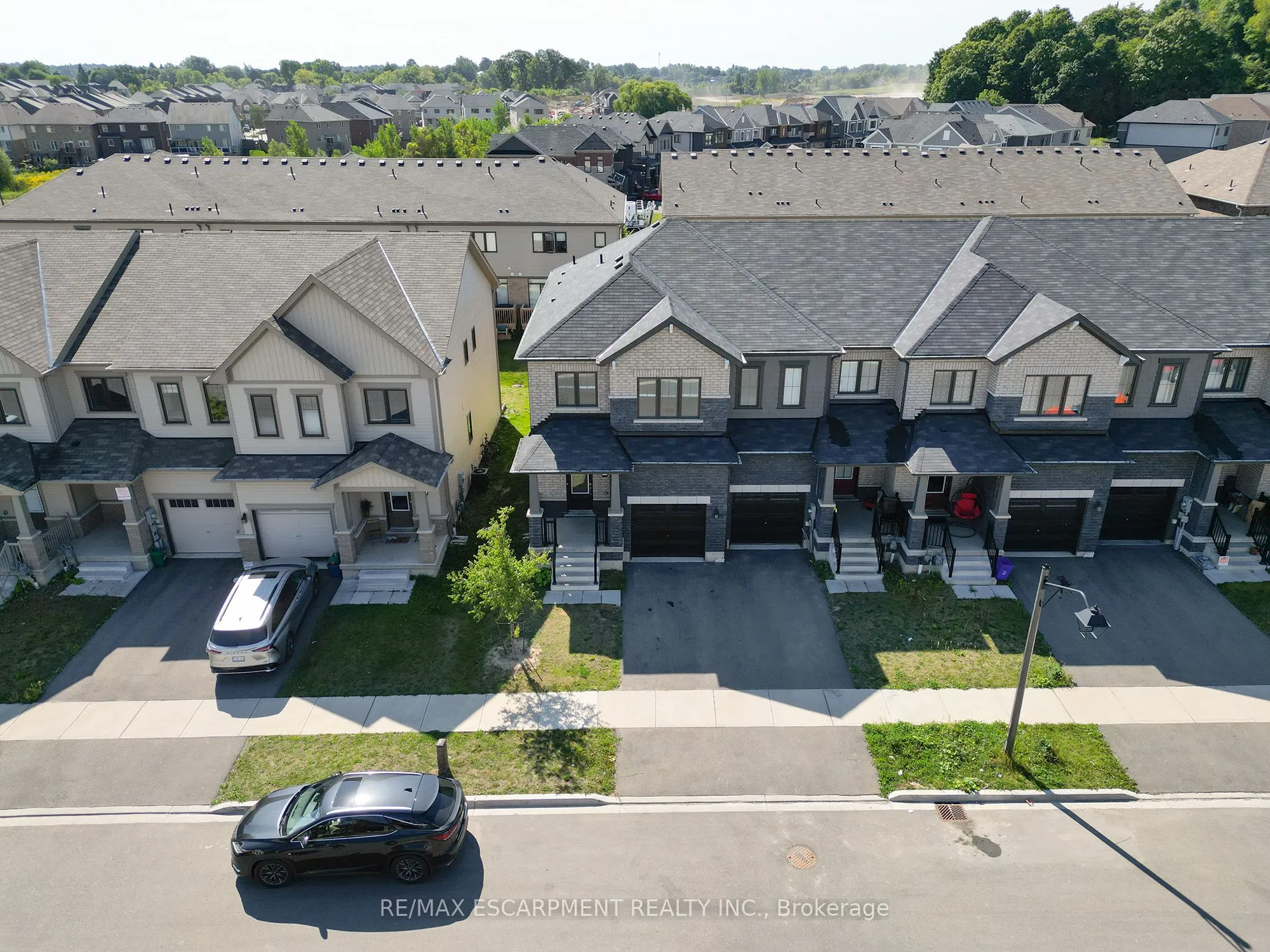 13 Amos Avenue