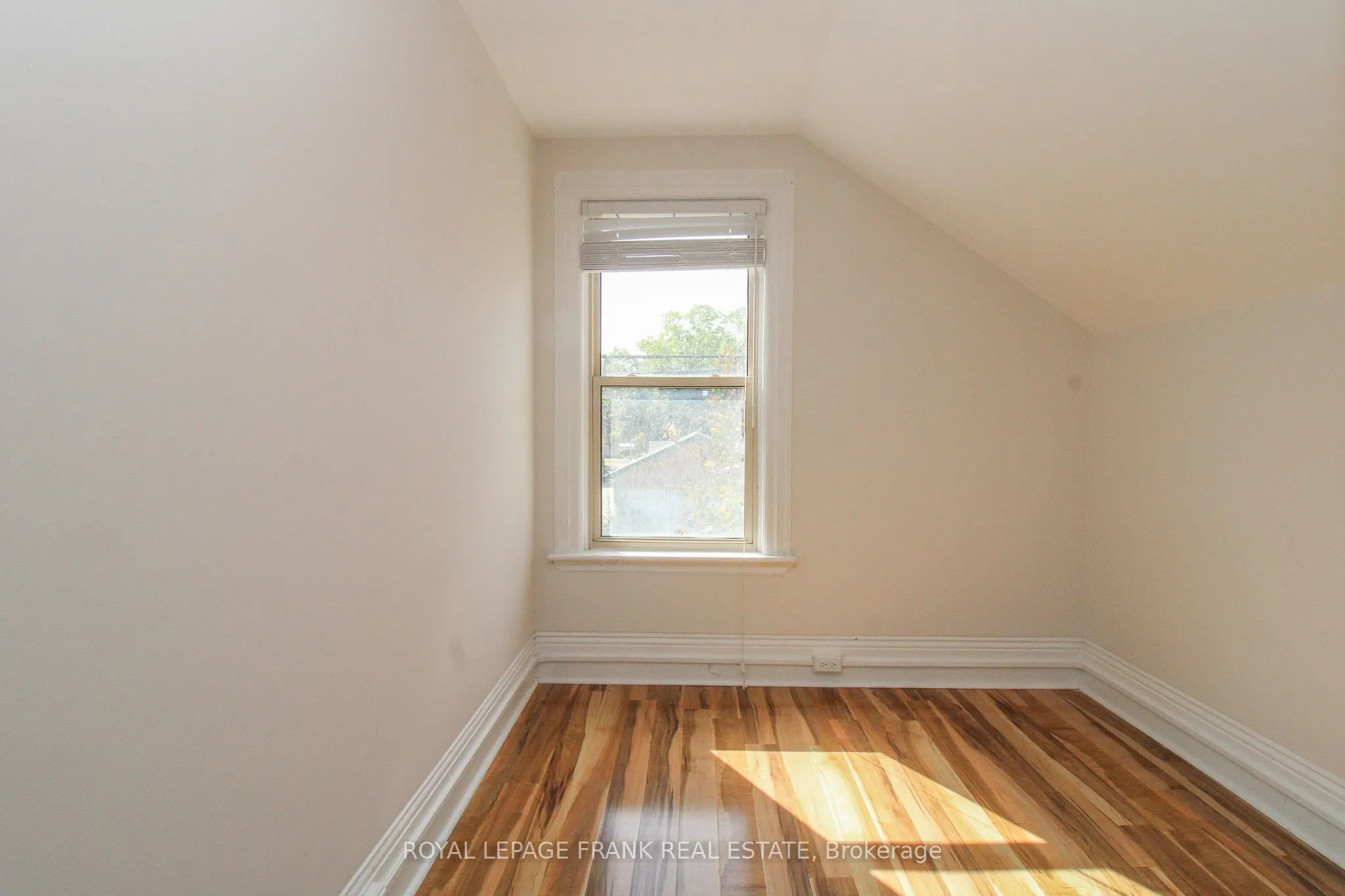140 Antrim Street