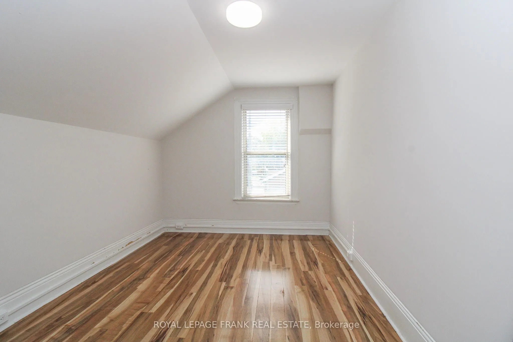 140 Antrim Street