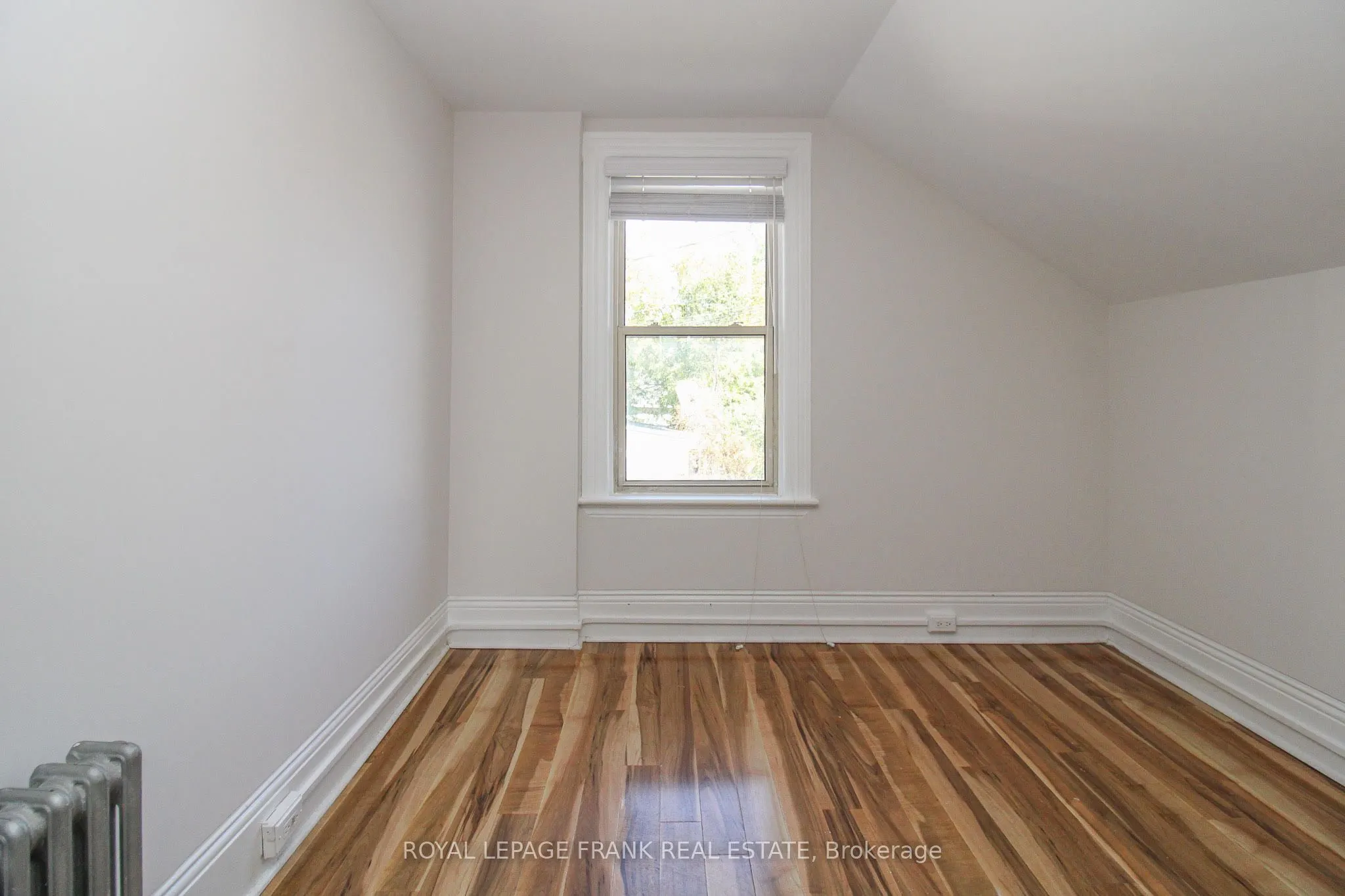 140 Antrim Street