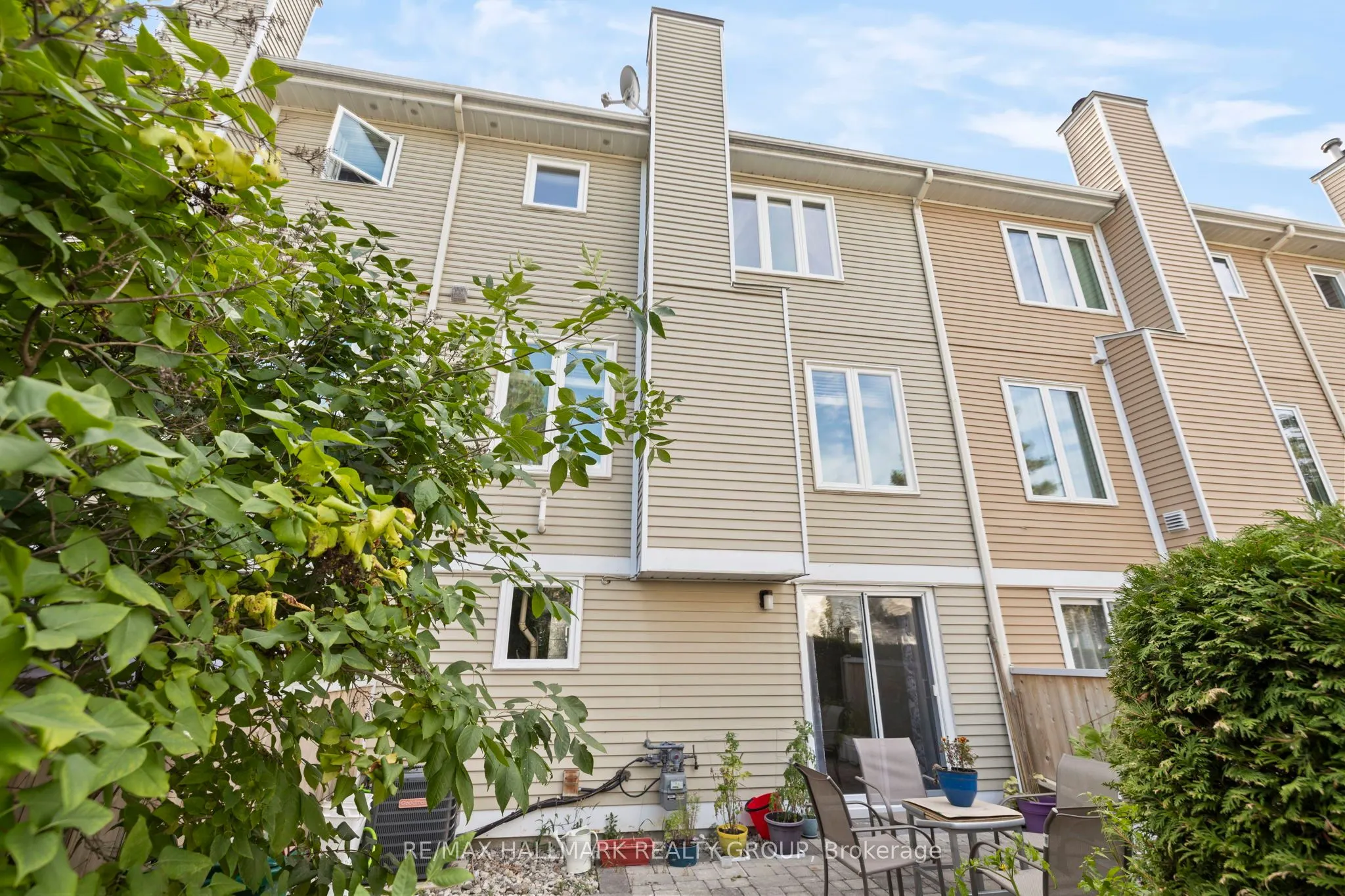 1951 Ashmont Street, #68
