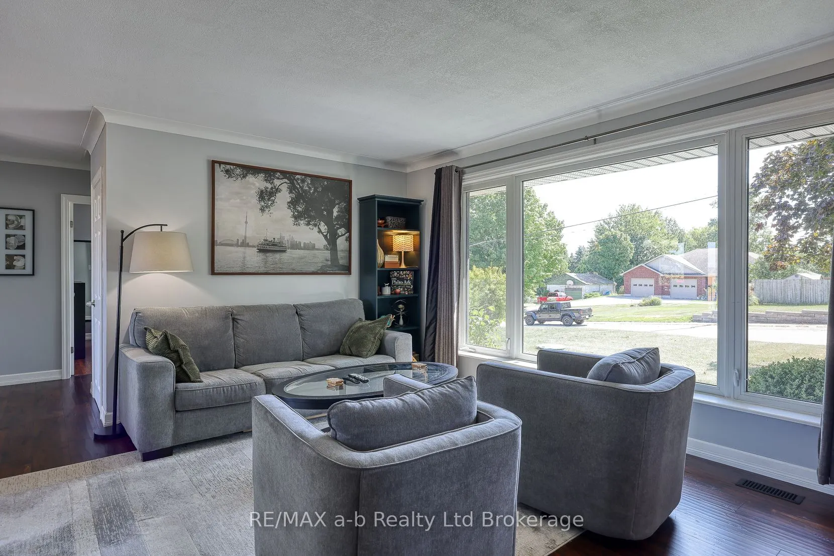 324135 Mount Elgin Road