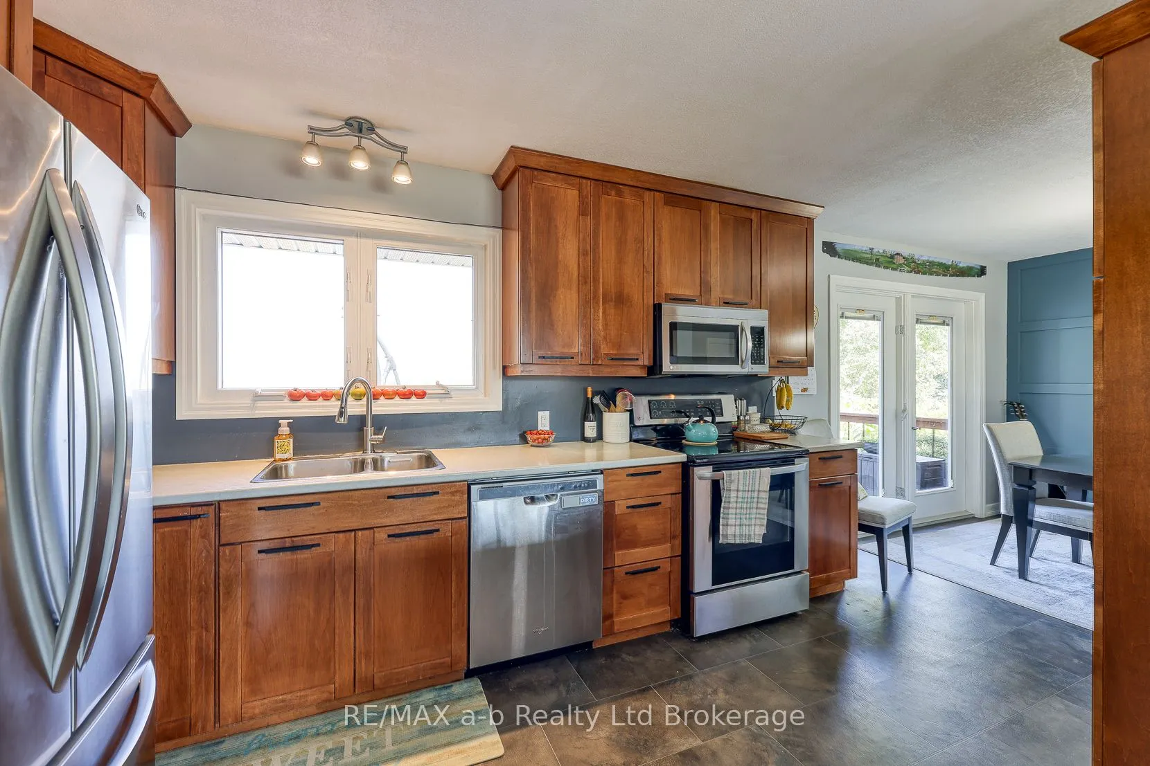324135 Mount Elgin Road