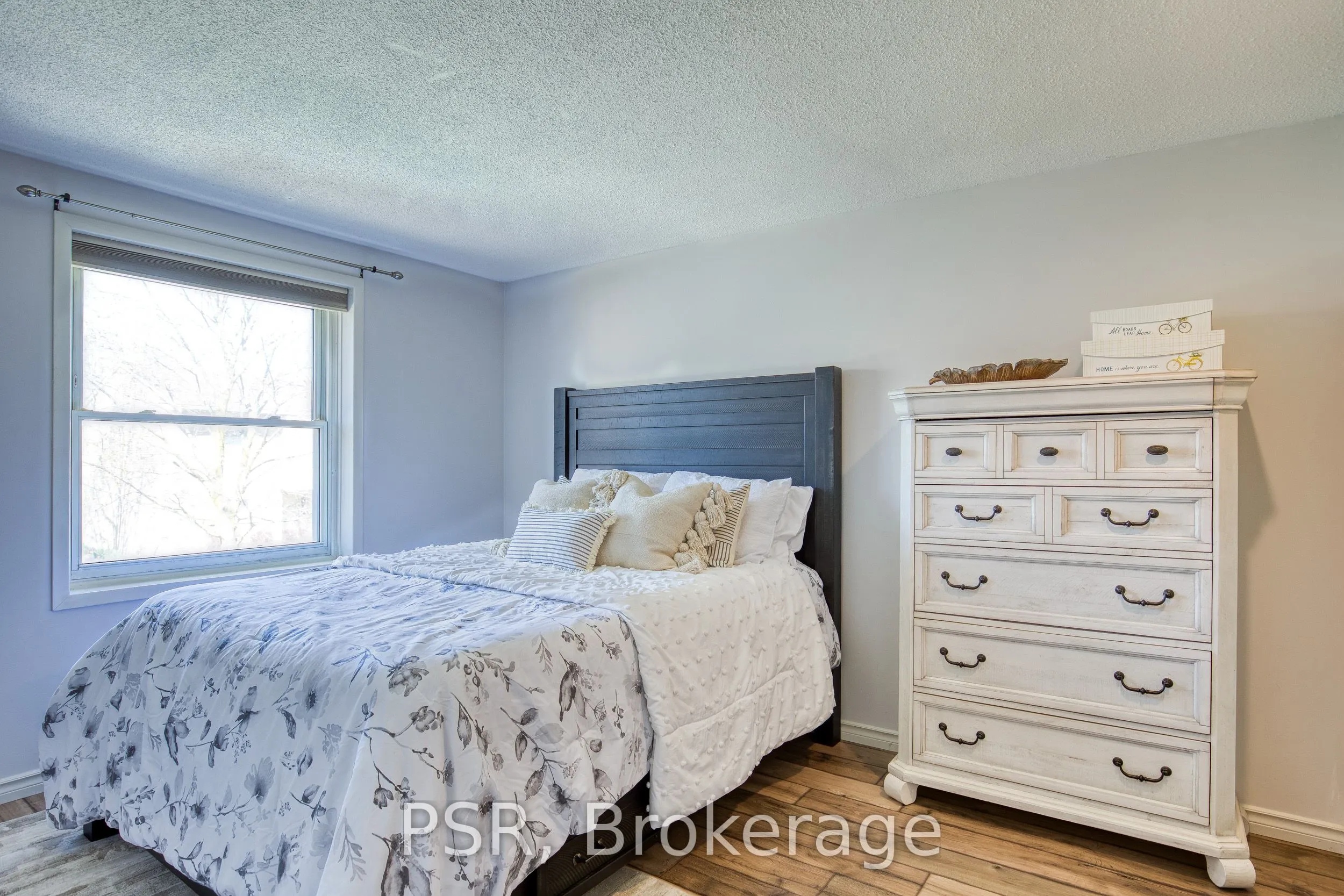 11 Grand River Boulevard, #20