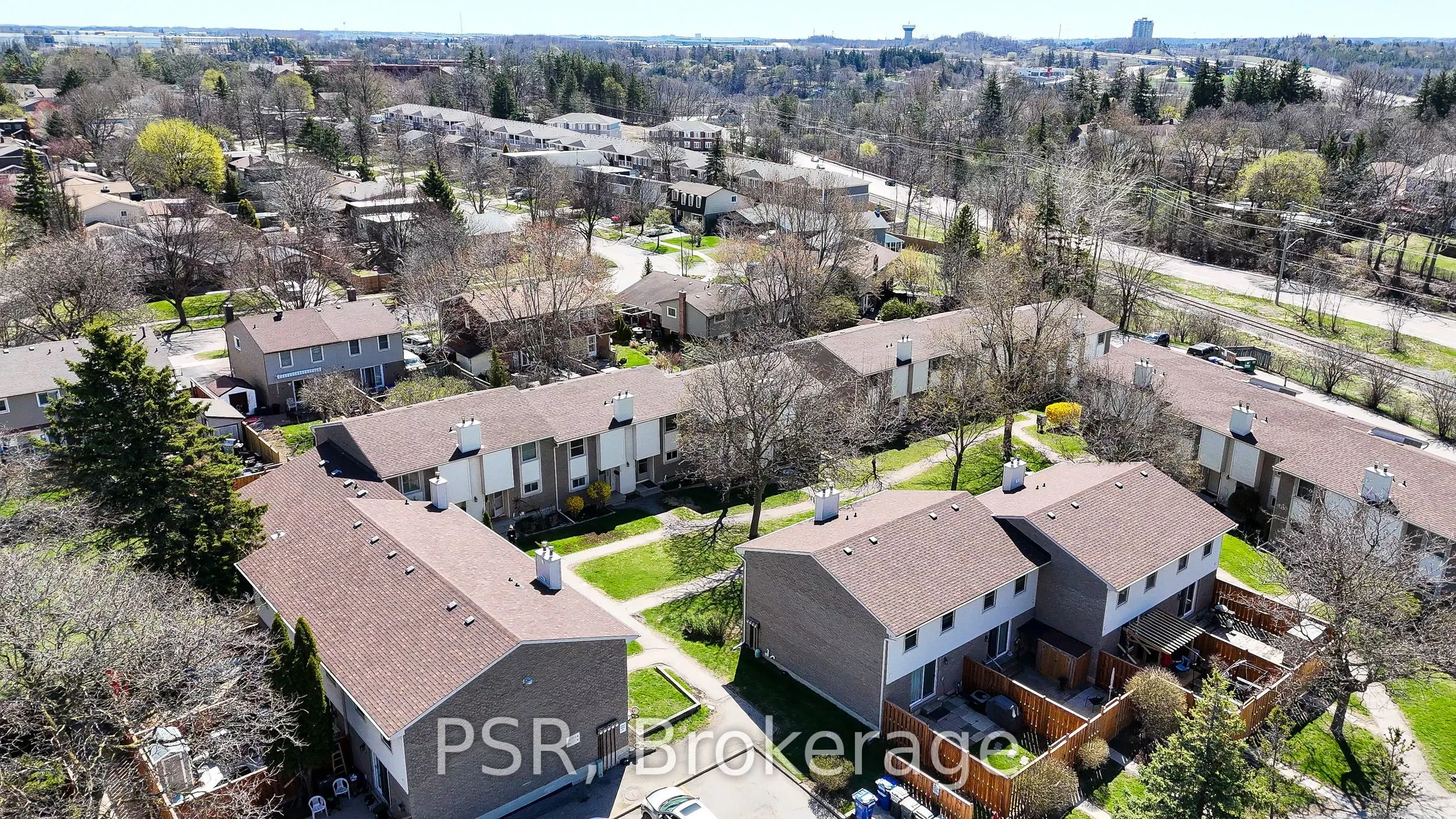 11 Grand River Boulevard, #20