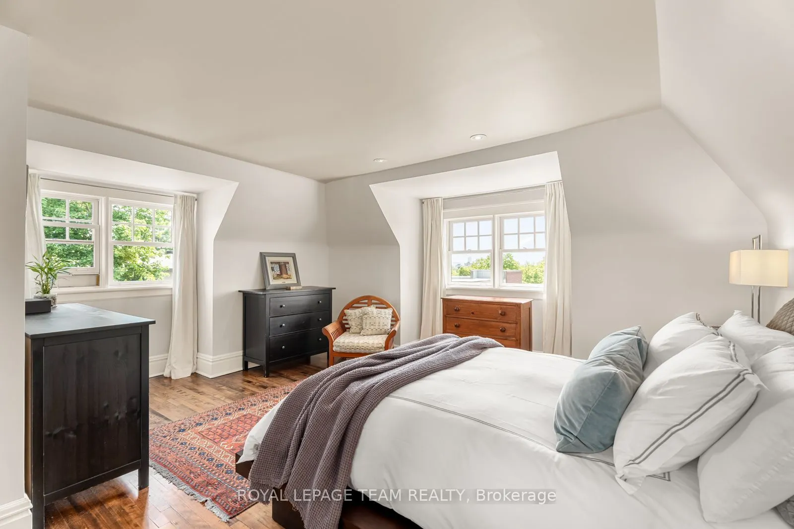 228 Rideau Terrace