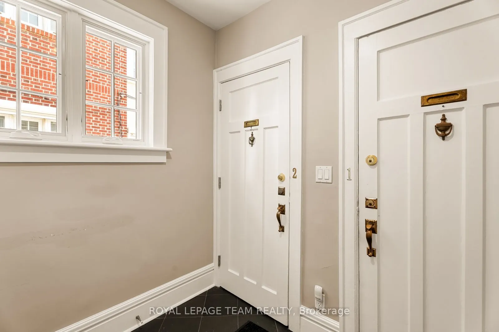 228 Rideau Terrace