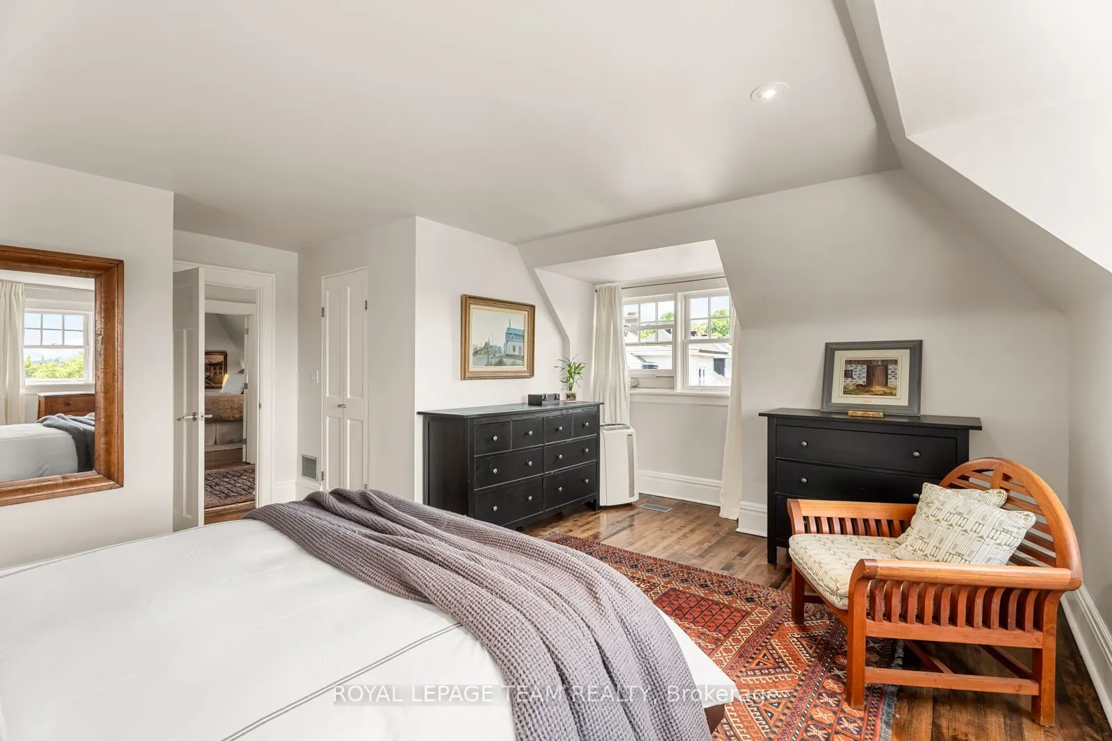 228 Rideau Terrace