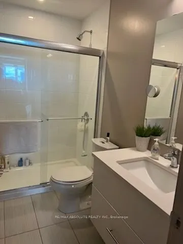 98 Richmond Road, #803