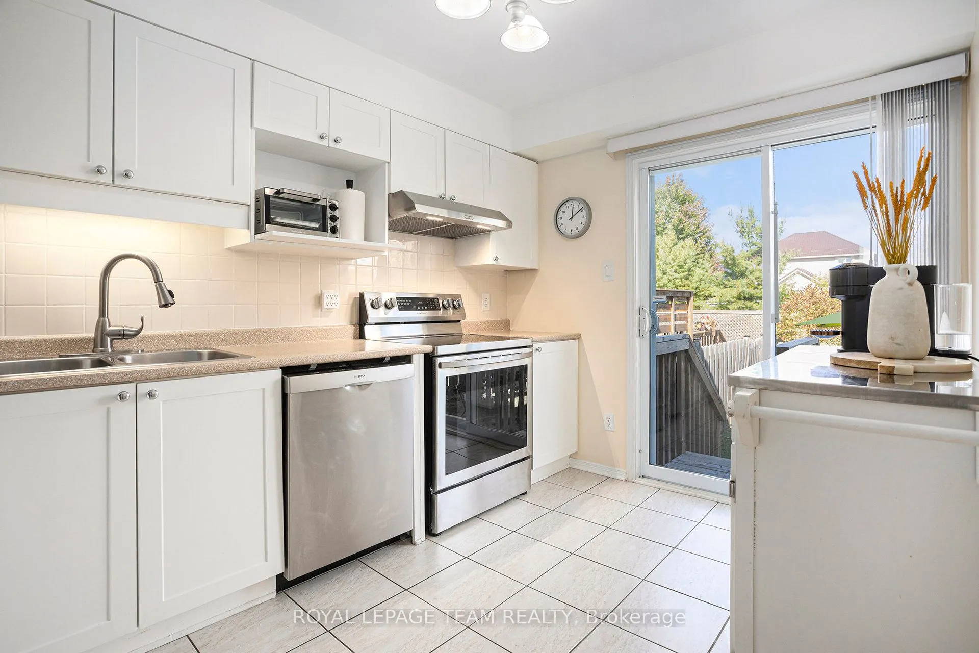 174 Colliston Crescent
