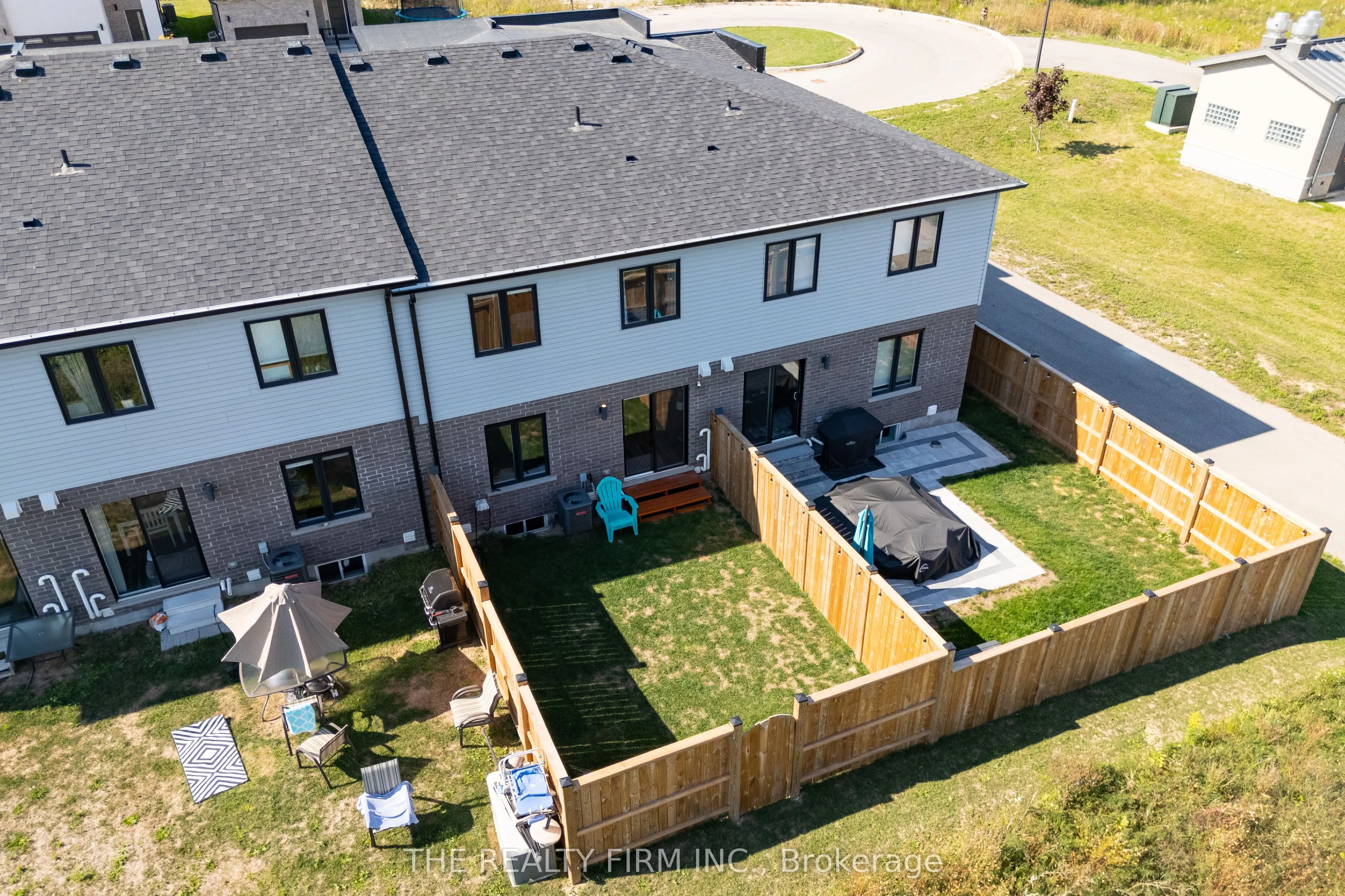 376 Bradshaw Drive