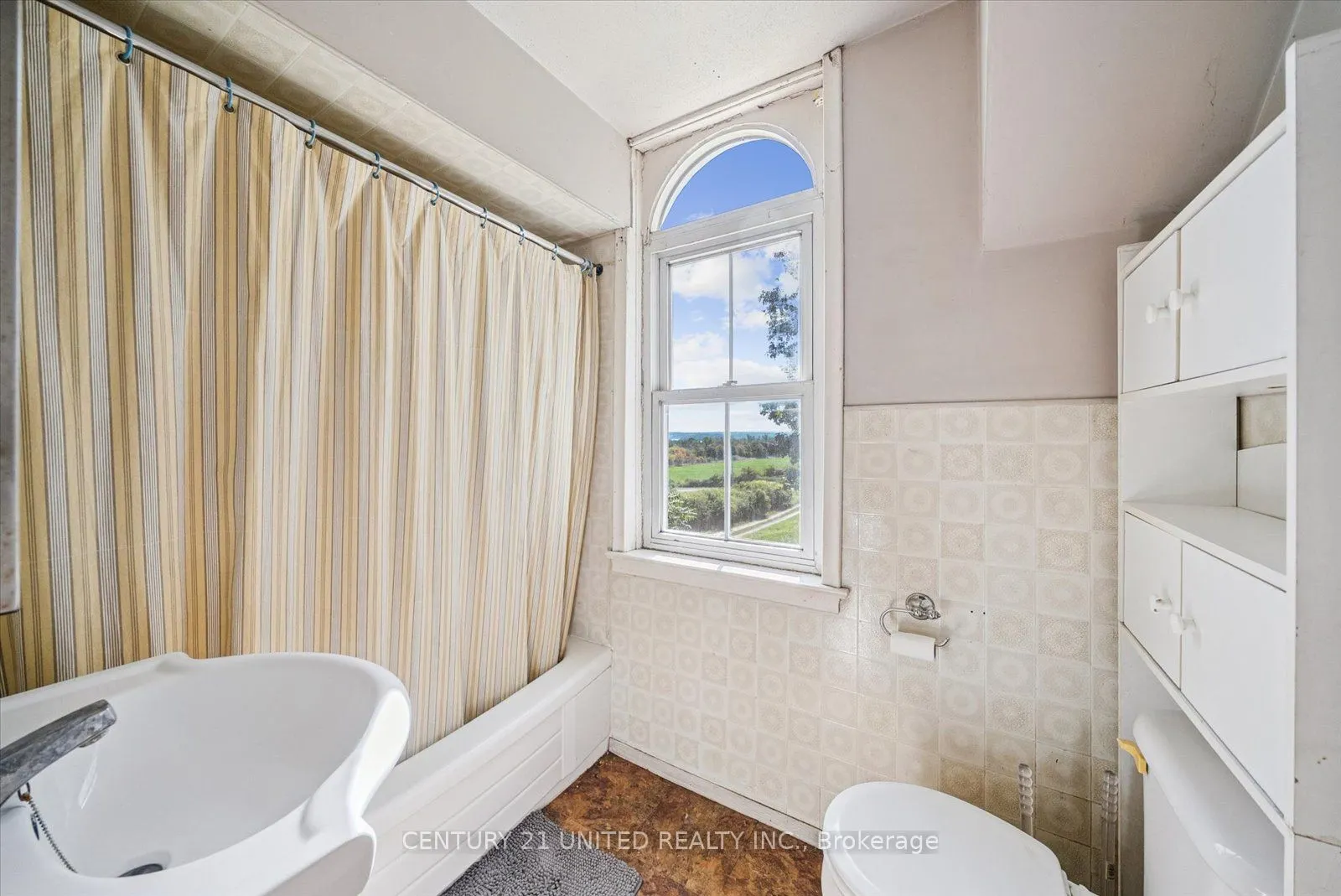 872 County Road 2