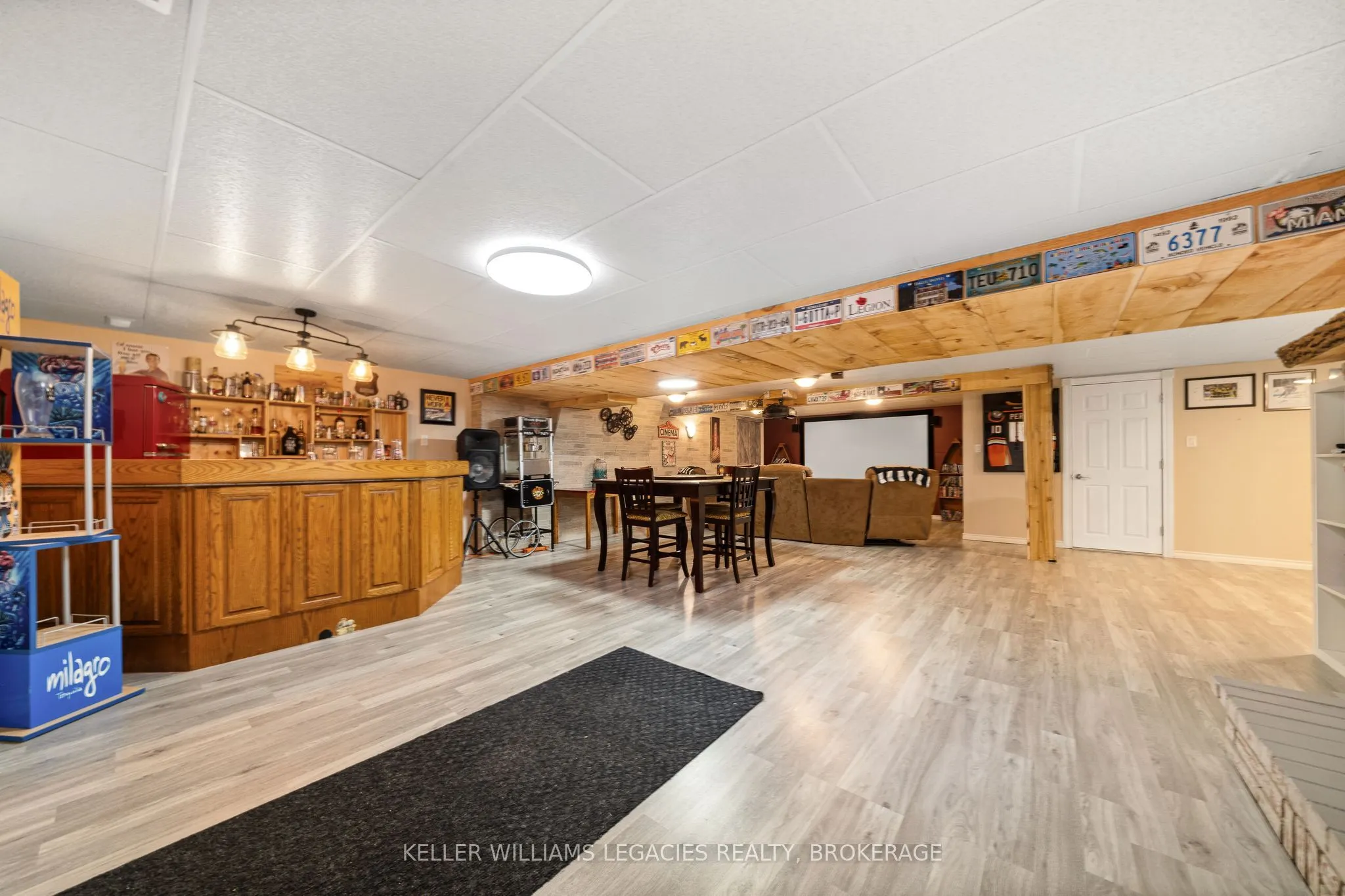 1543 COUNTY ROAD 28 Road
