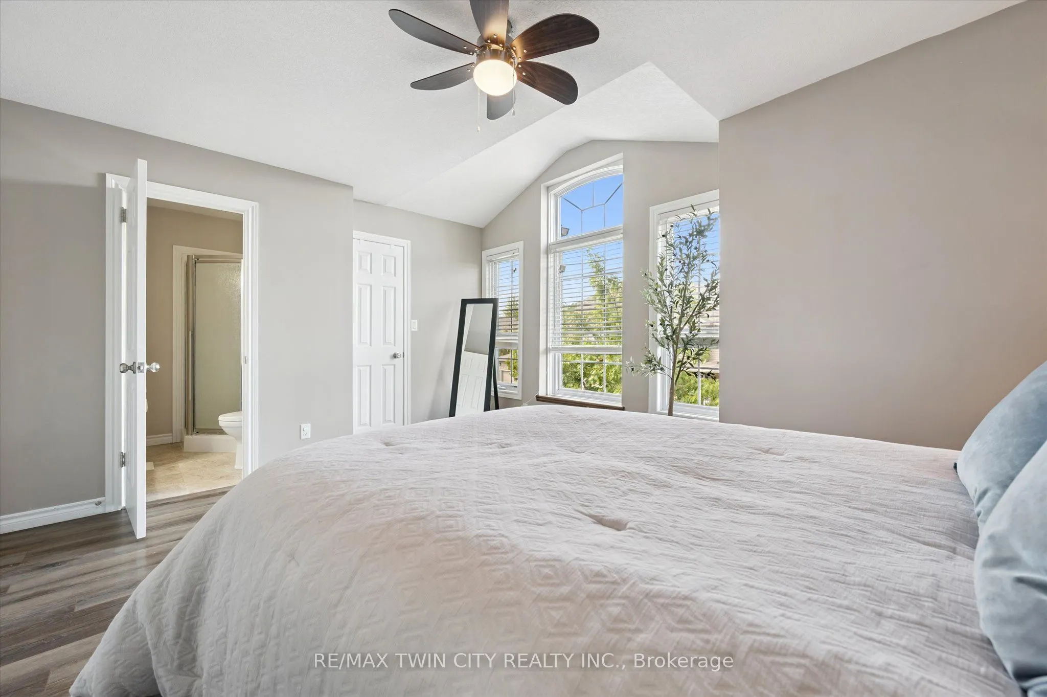 555 Chablis Drive, #29