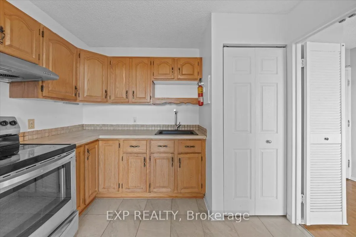 1285 Cahill Drive, #807