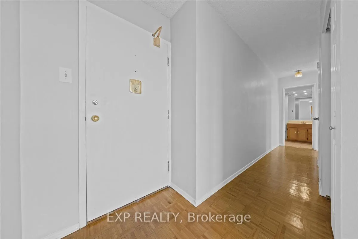 1285 Cahill Drive, #807