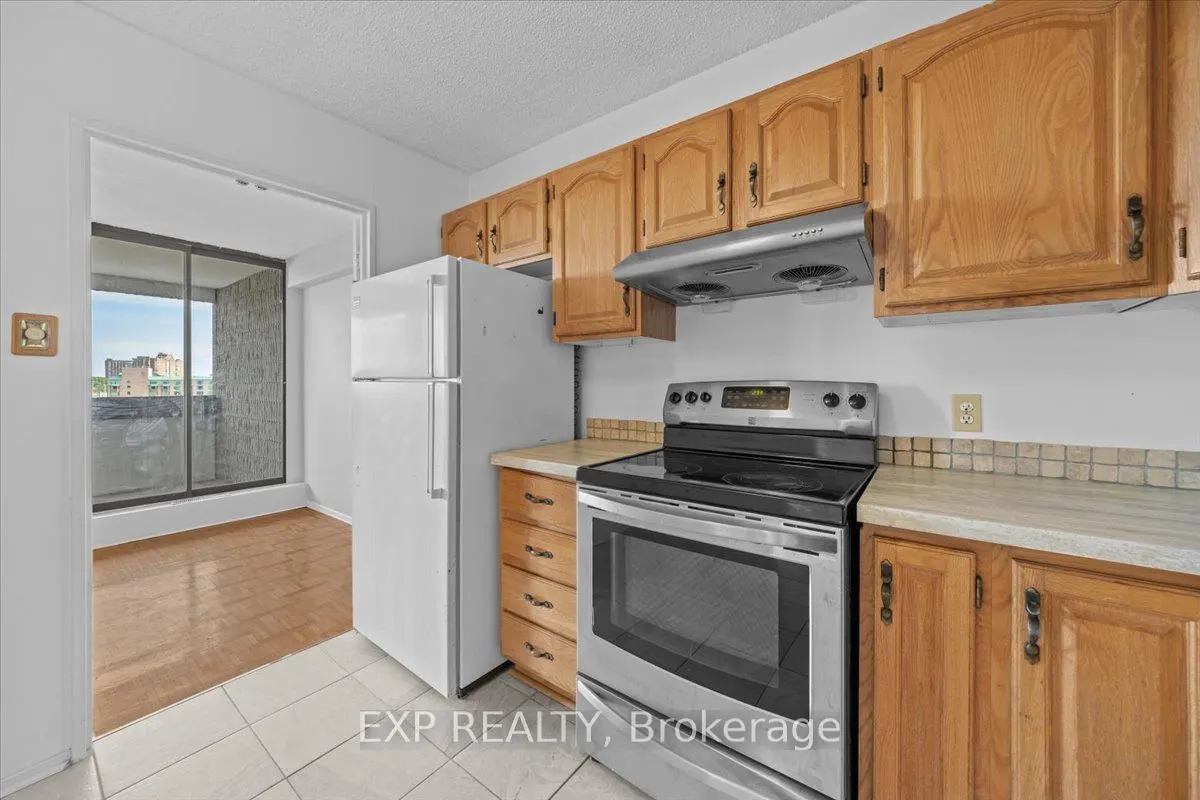 1285 Cahill Drive, #807