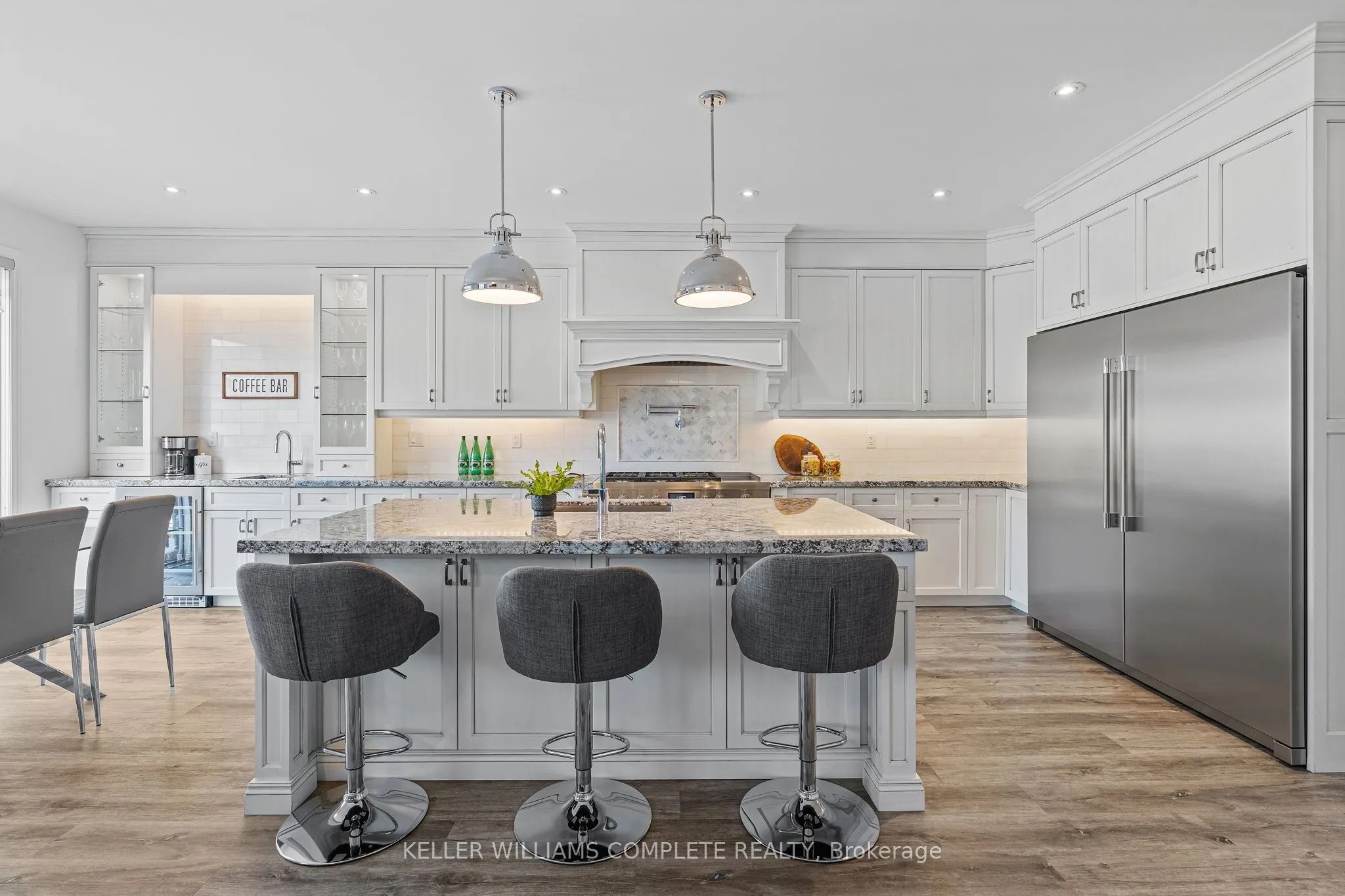 4087 HEALING Street