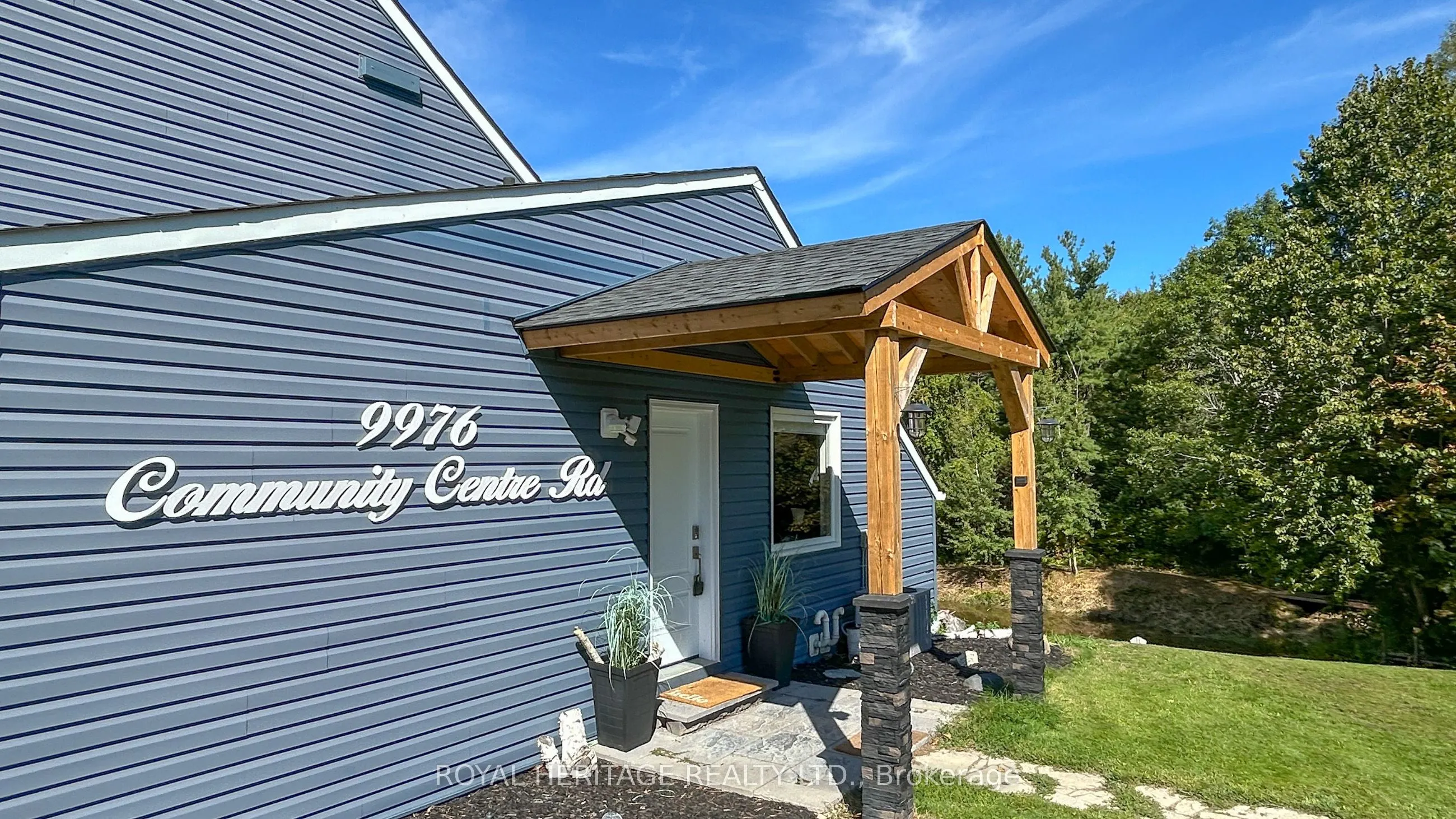 9976 Community Centre Road