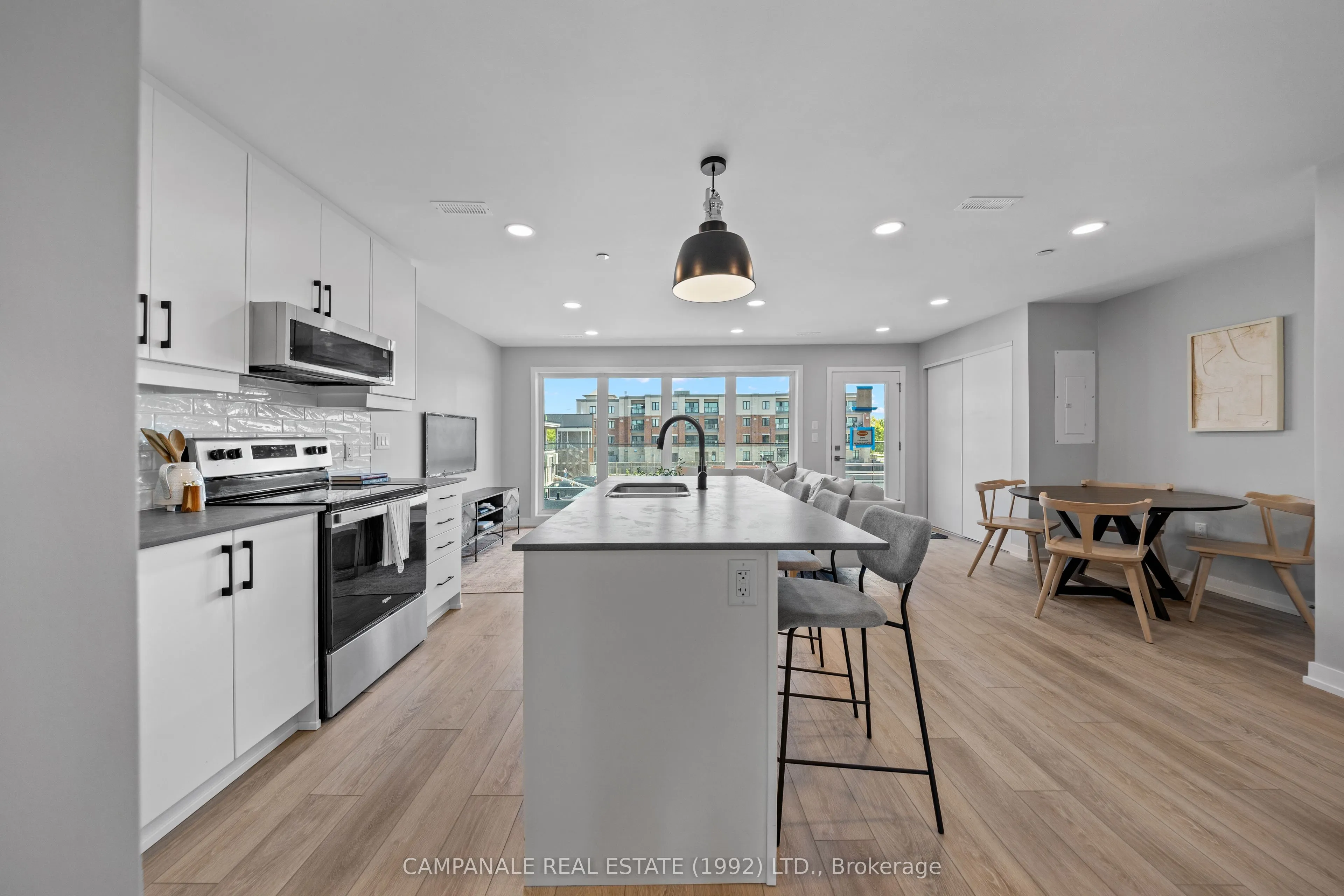 4 Modugno Avenue, #B
