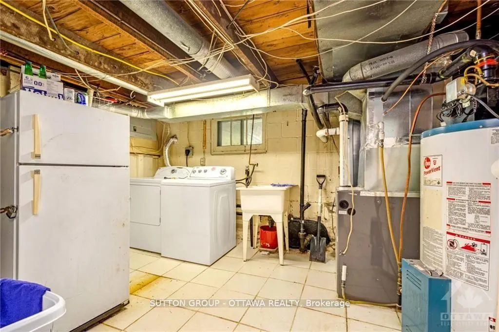 846 St Laurent Boulevard