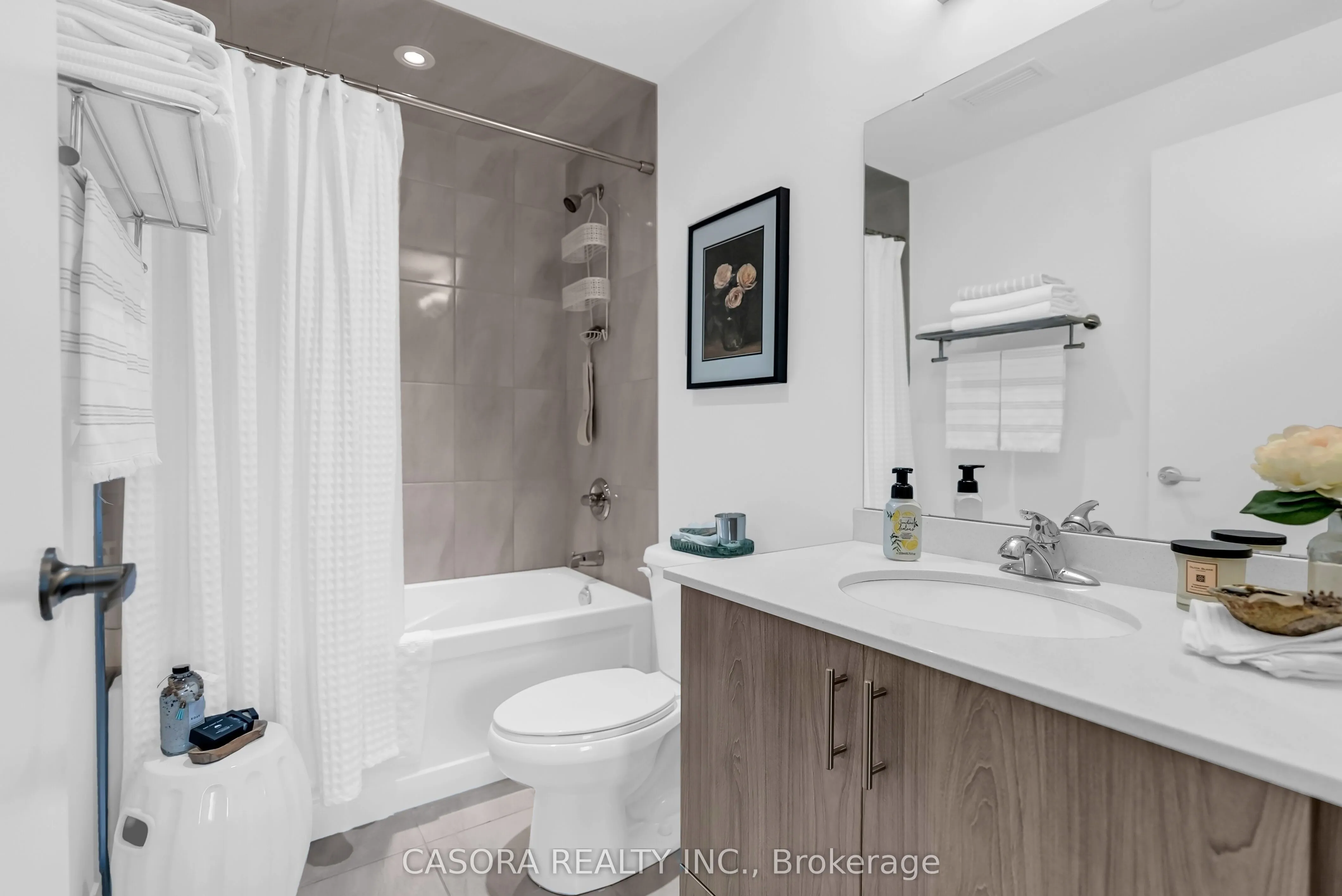 16 Markle Crescent, #206