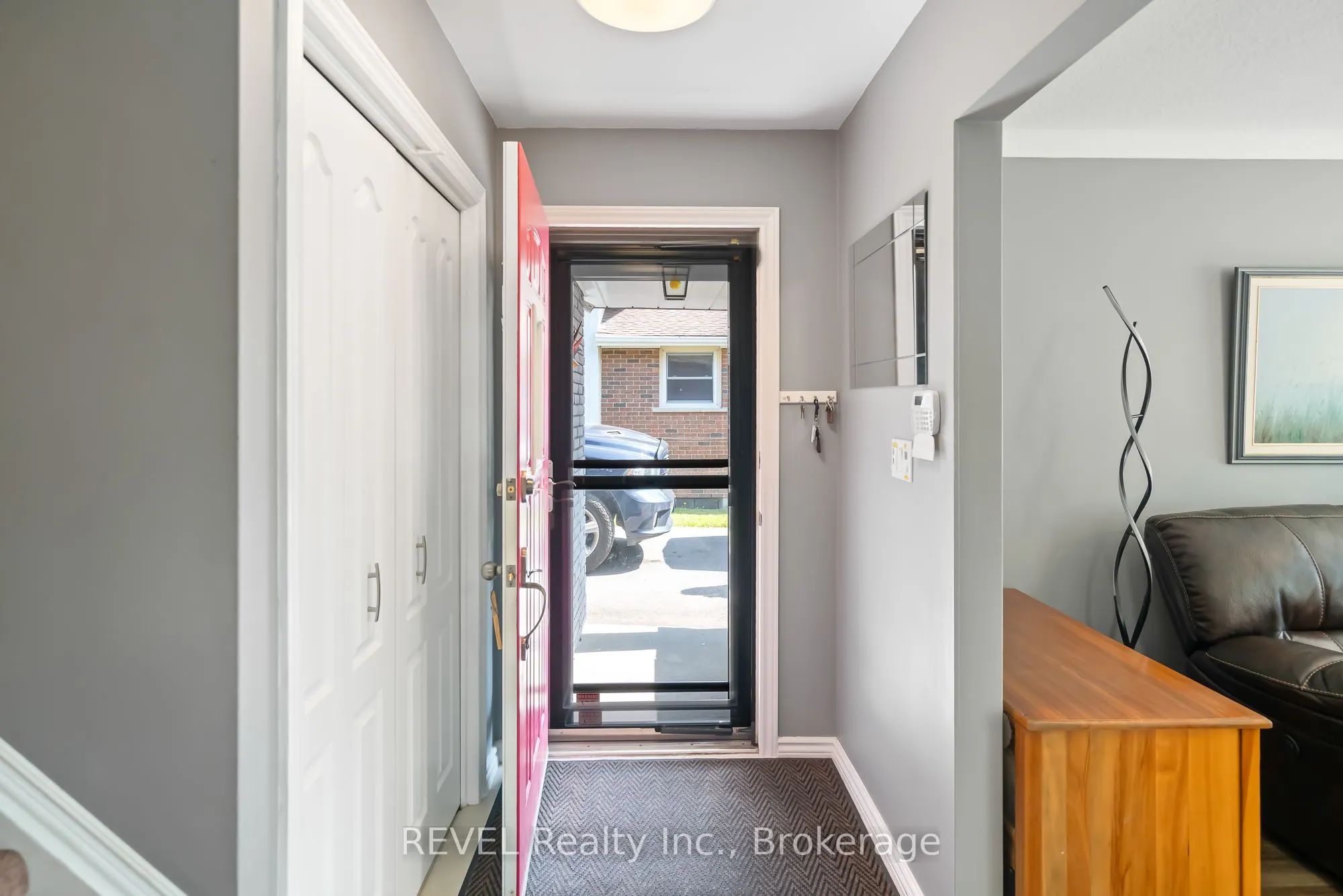 9 Fitzroy Lane