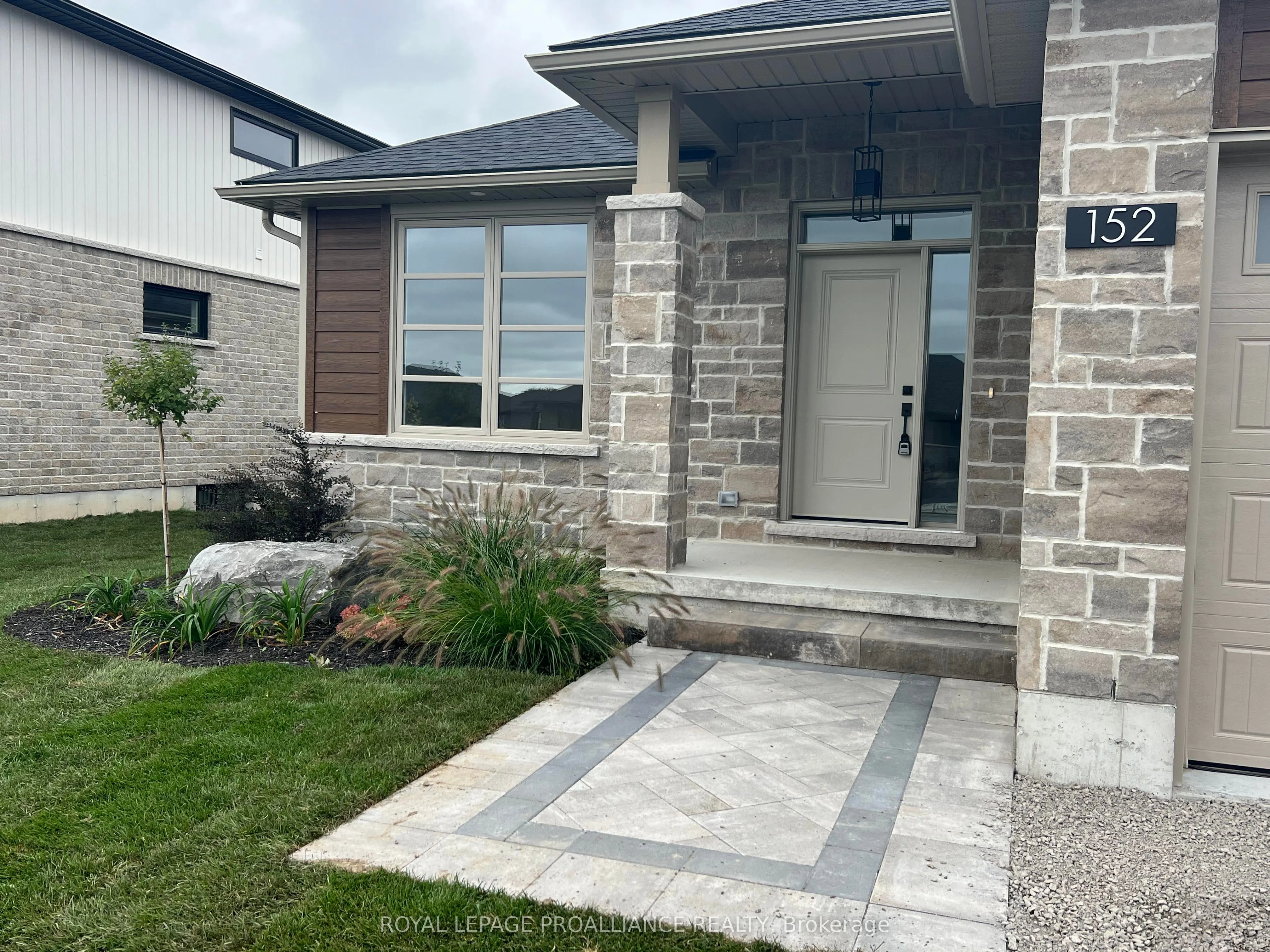 152 Sienna Avenue