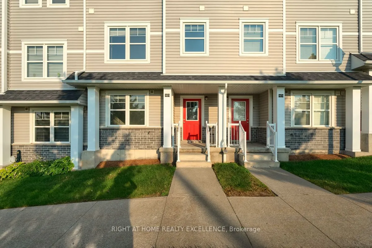 1971 Ottawa Street S, #61