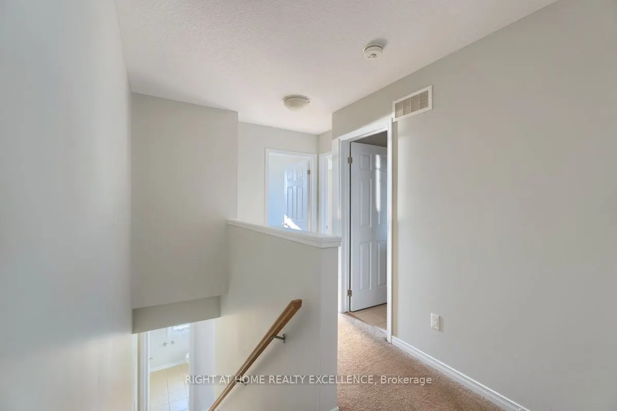1971 Ottawa Street S, #61