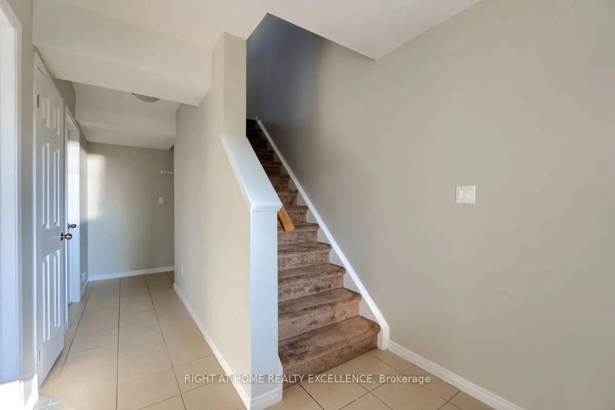 1971 Ottawa Street S, #61