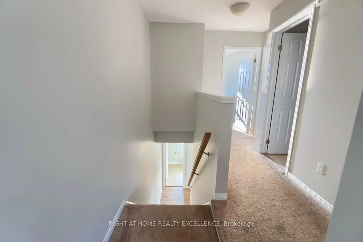 1971 Ottawa Street S, #61