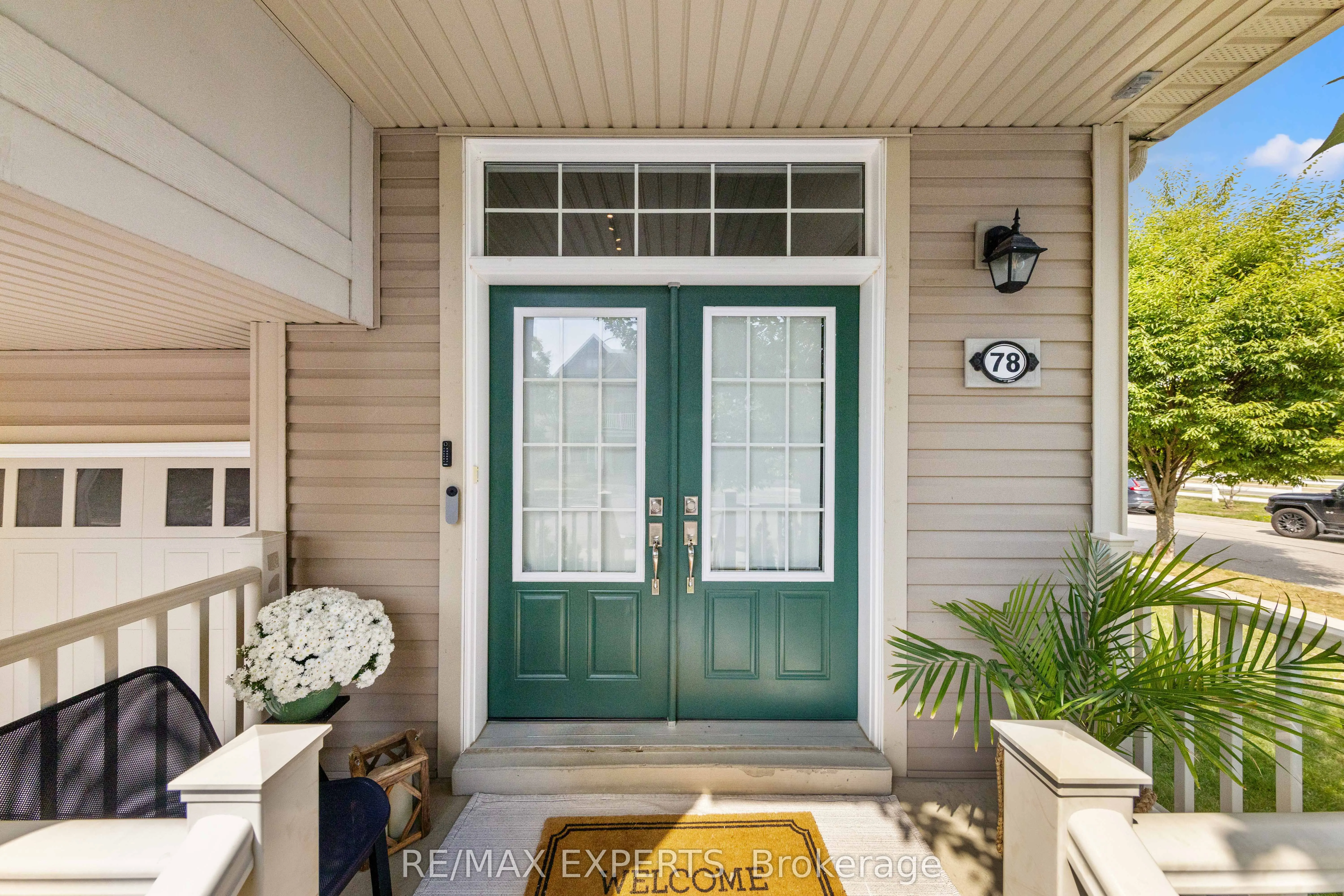 78 Lambert Crescent