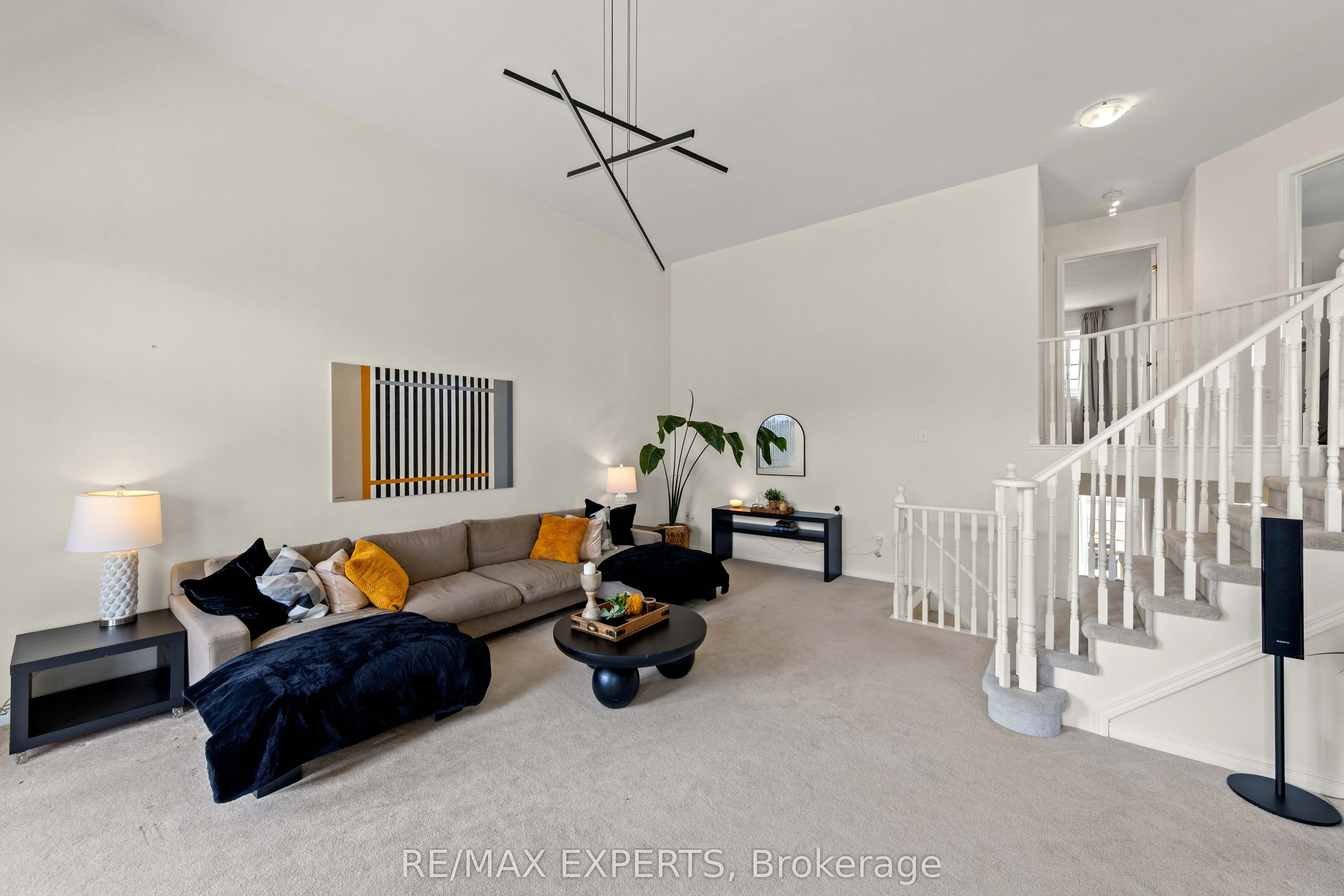 78 Lambert Crescent