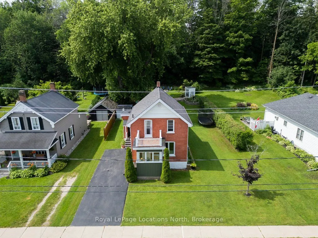 25 Edwin Street W
