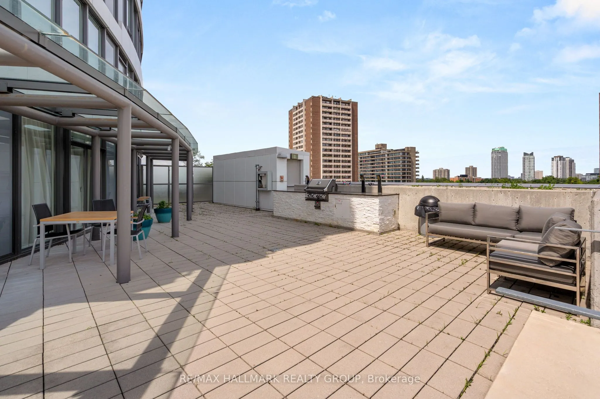 485 Richmond Road, #1906