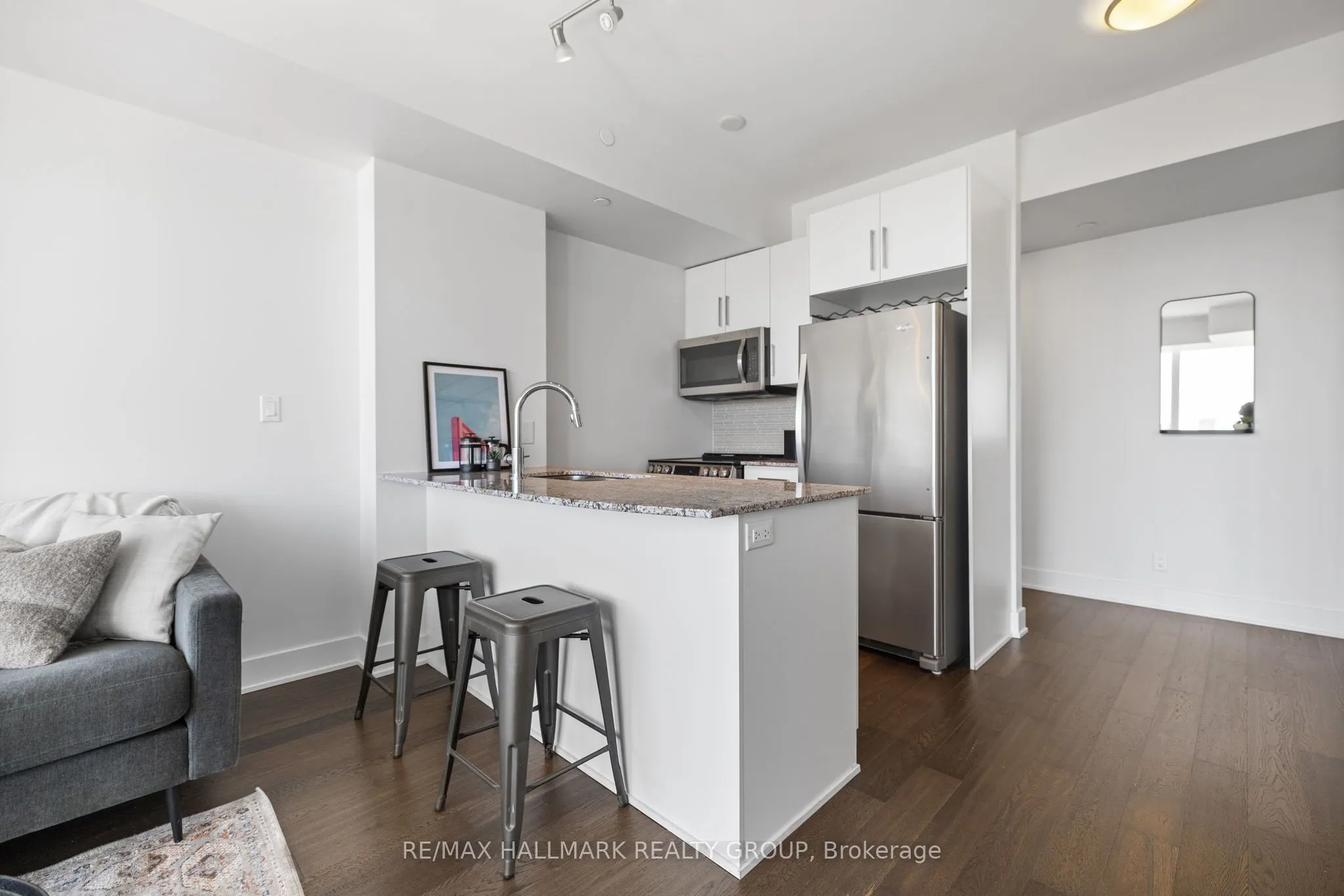 485 Richmond Road, #1906