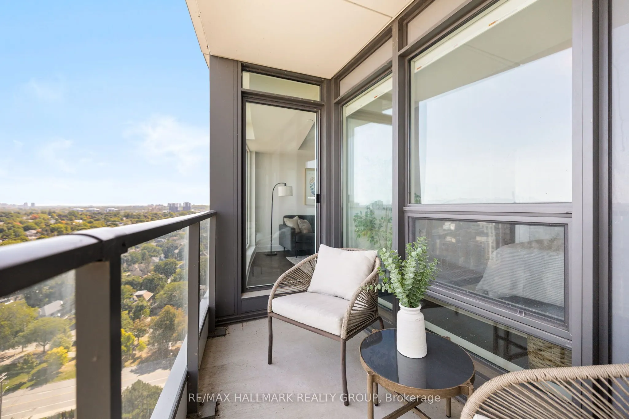 485 Richmond Road, #1906