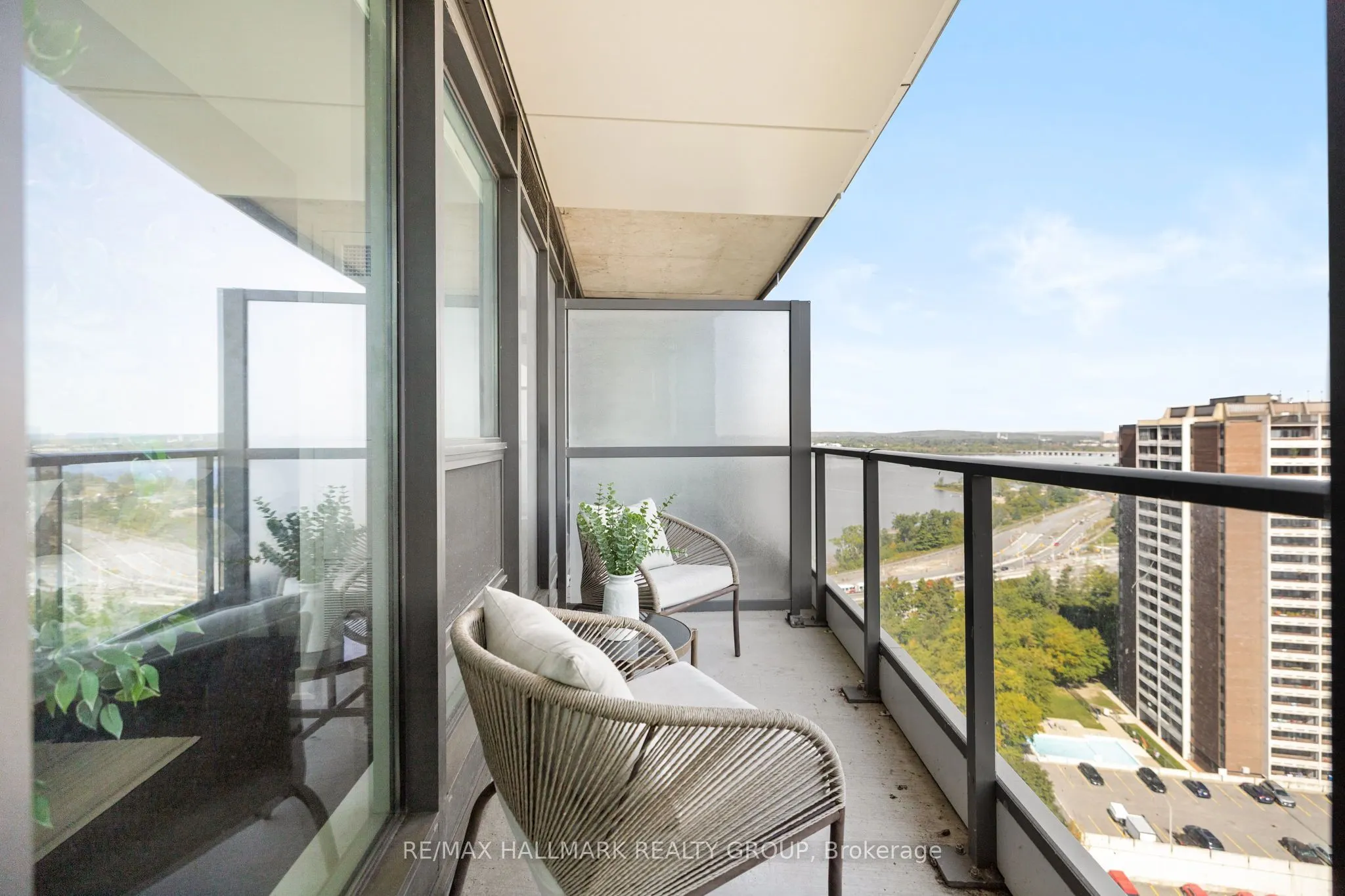 485 Richmond Road, #1906