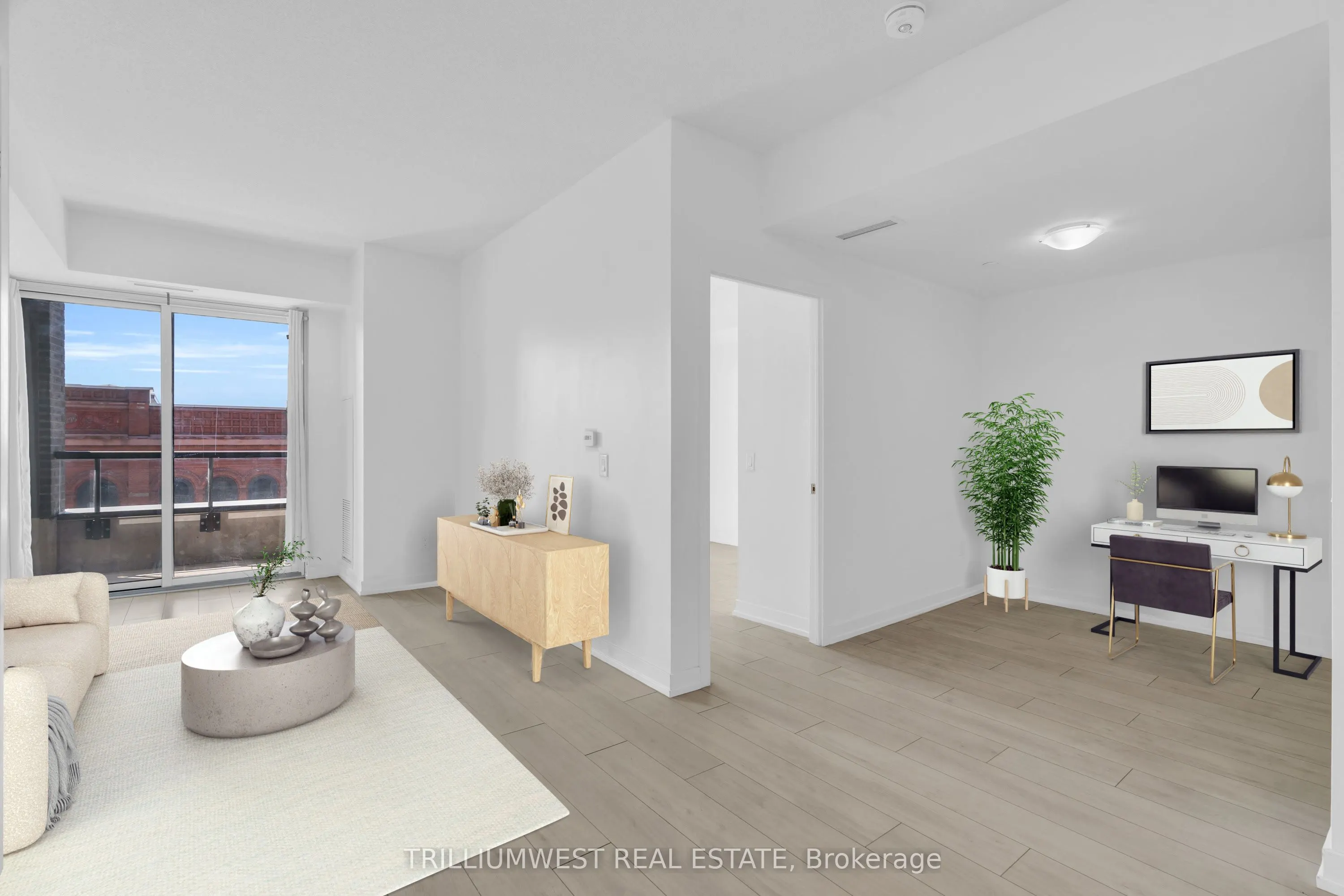 55 Duke Street W, #322