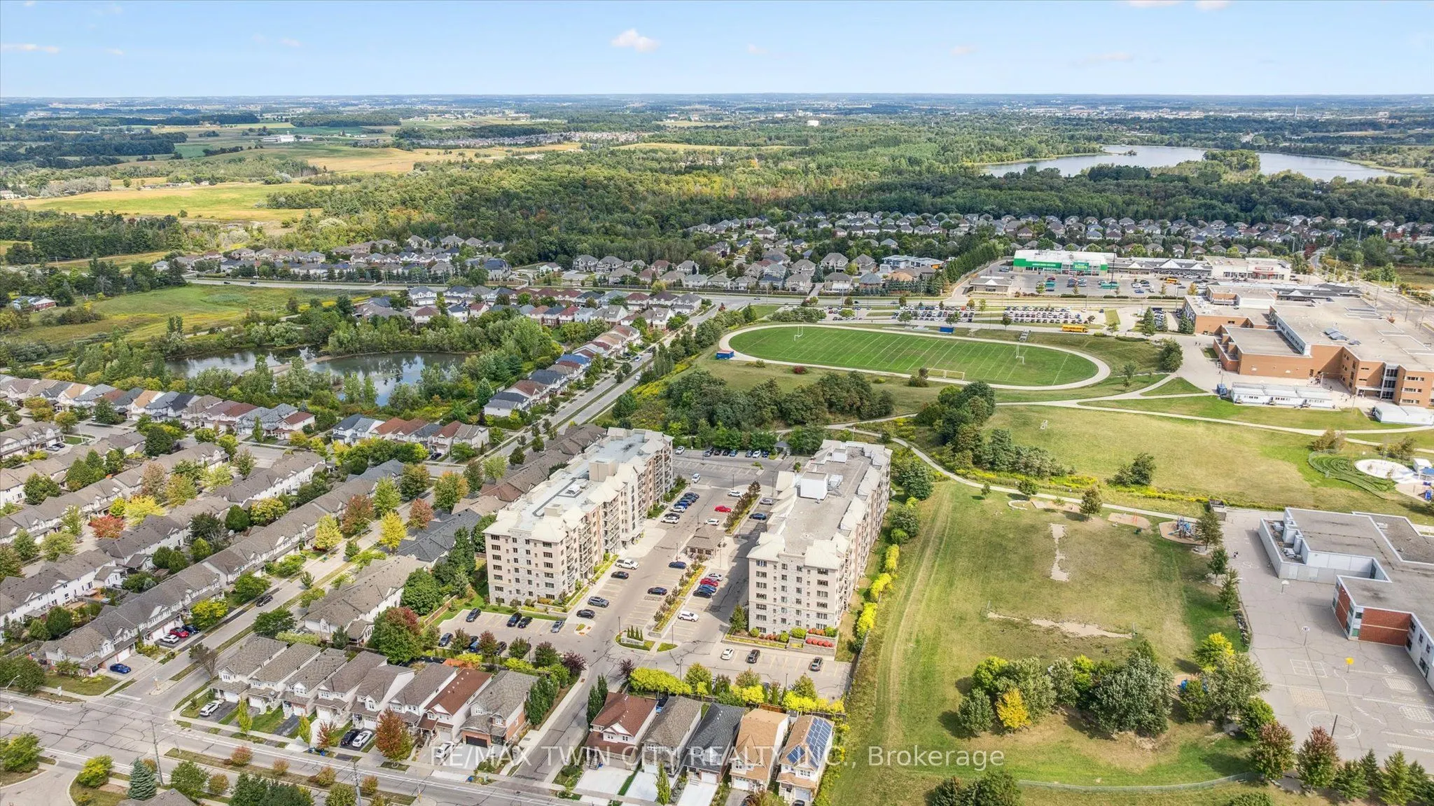 776 Laurelwood Drive, #301